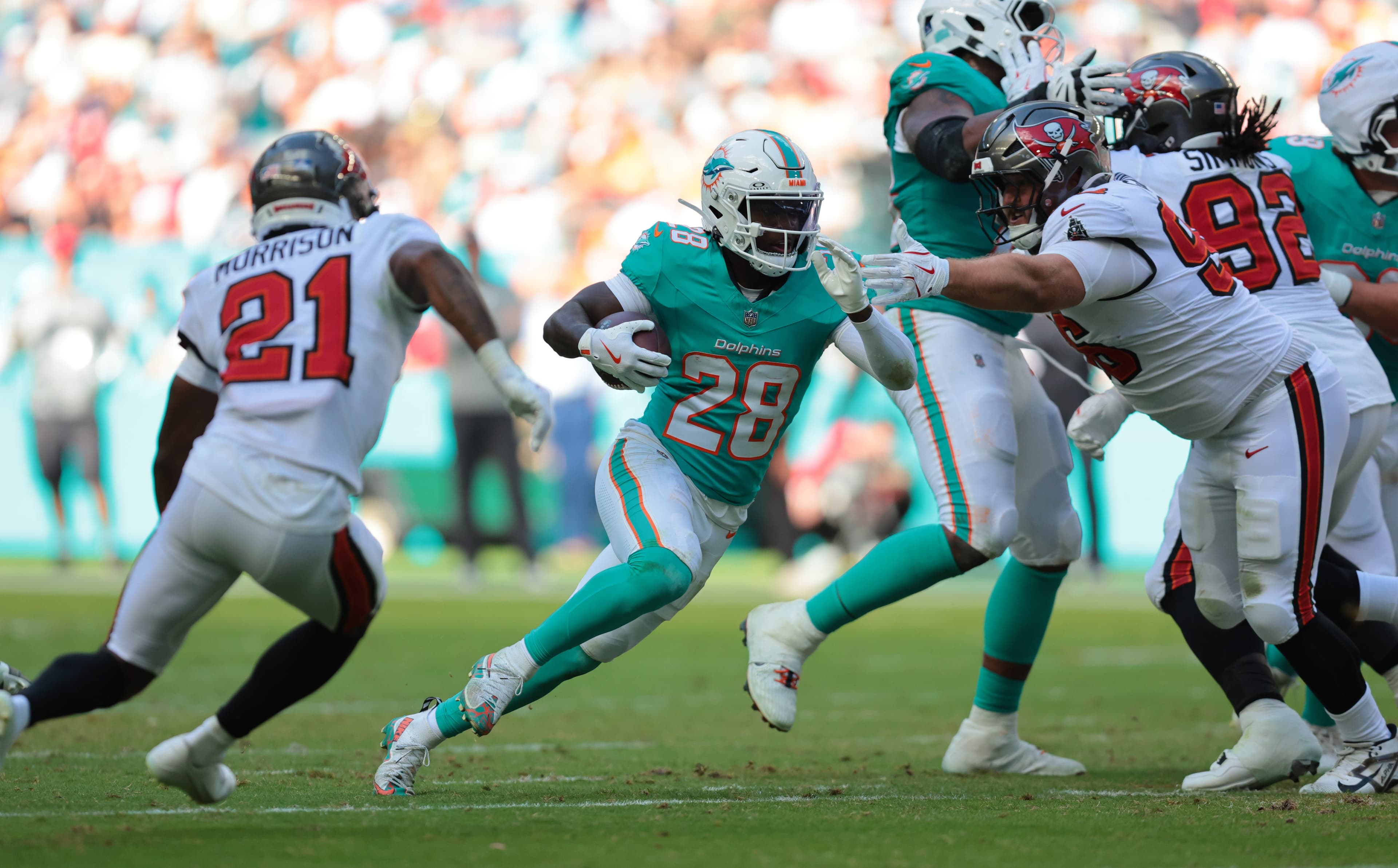 Dolphins and De'Von Achane commit to each other with new contract
