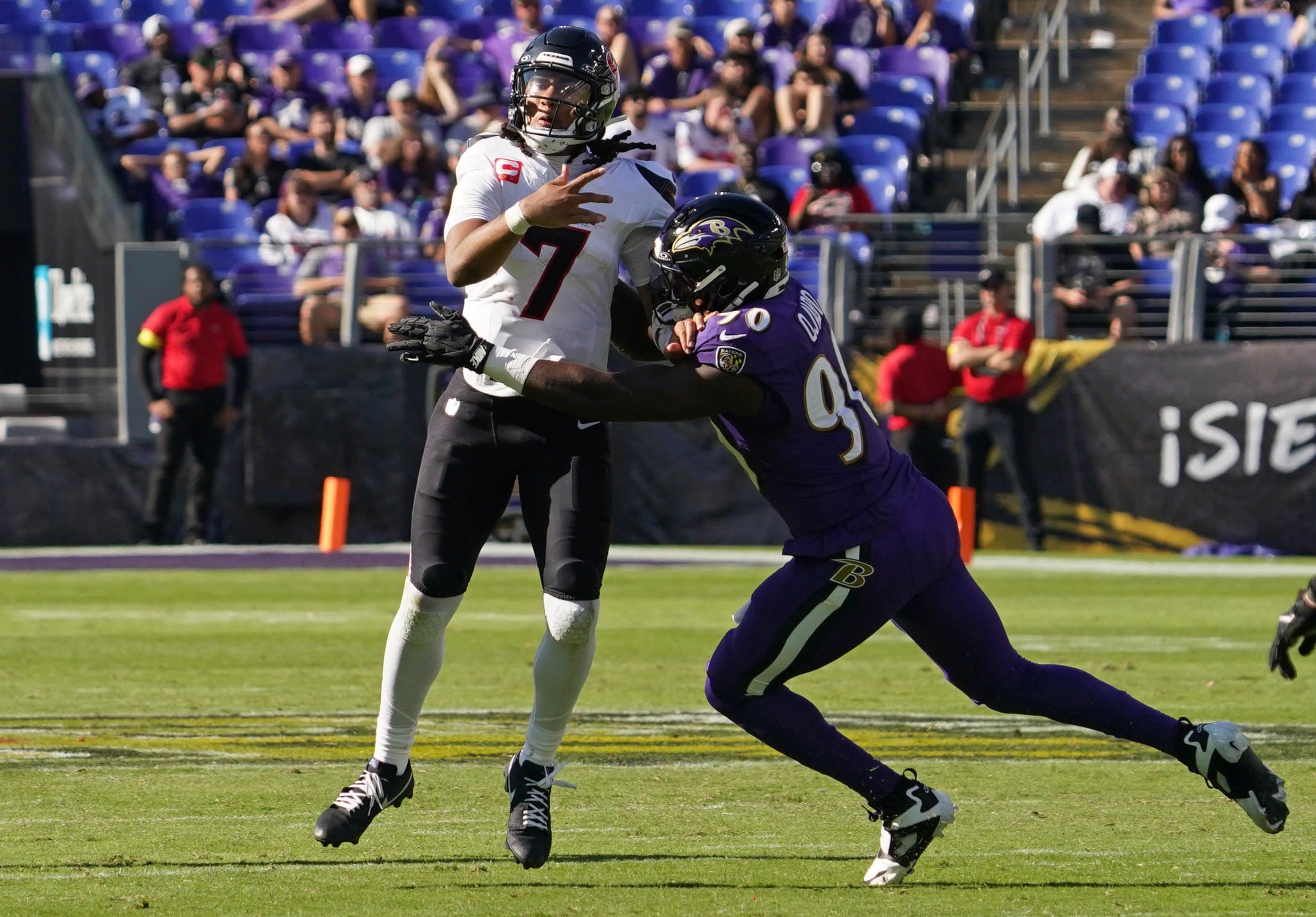 Miami Dolphins' facility becomes land of opportunity for underdogs