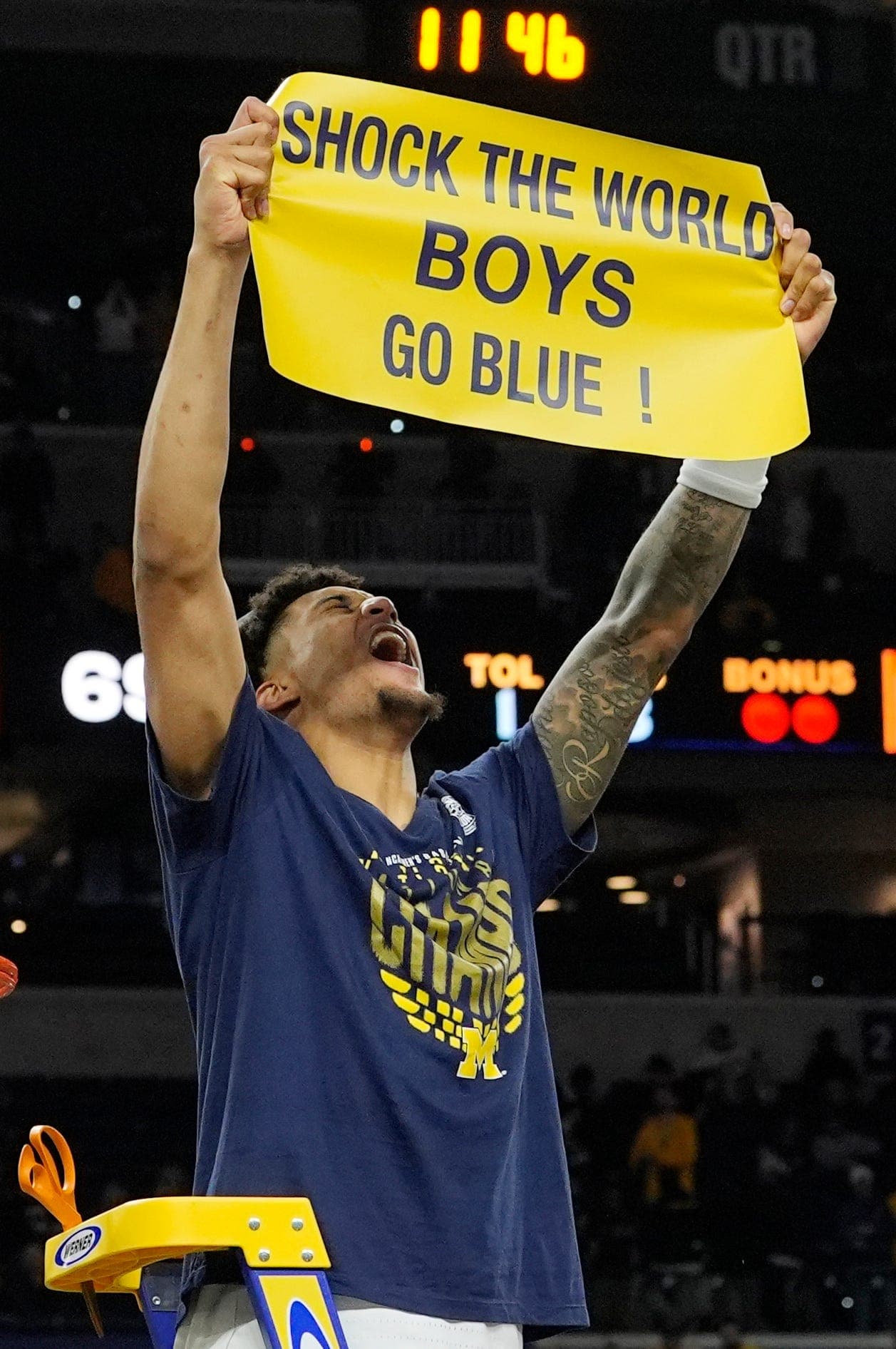 How Trump's executive order may end to champs like Michigan basketball