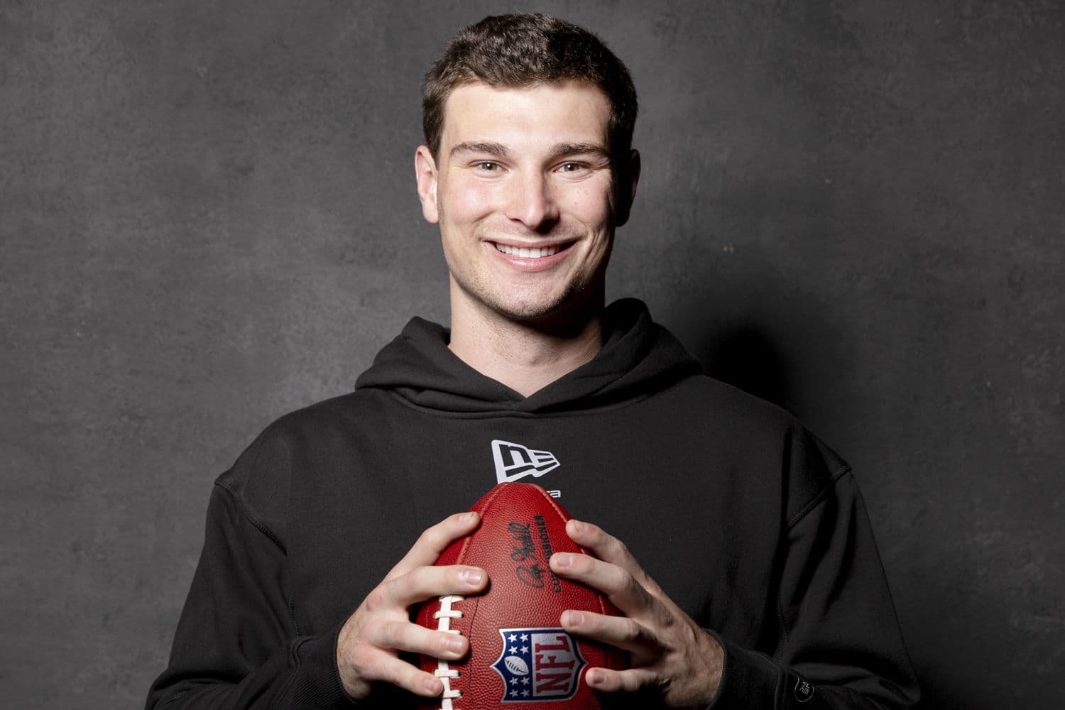 Fernando Mendoza Immediately Updates His LinkedIn with His New Job After NFL Draft