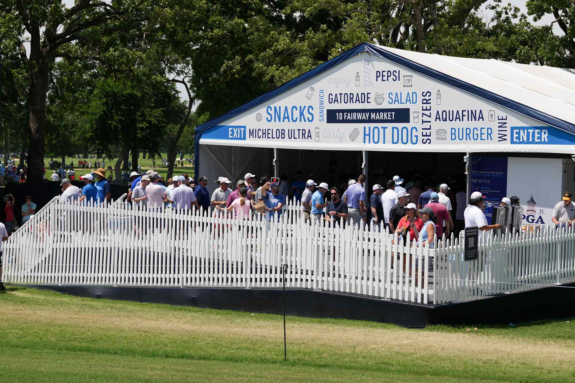2026 PGA Championship Fans Get Unlimited Free Food and Drinks, but Alcoholic Beverages Start at $15 Each