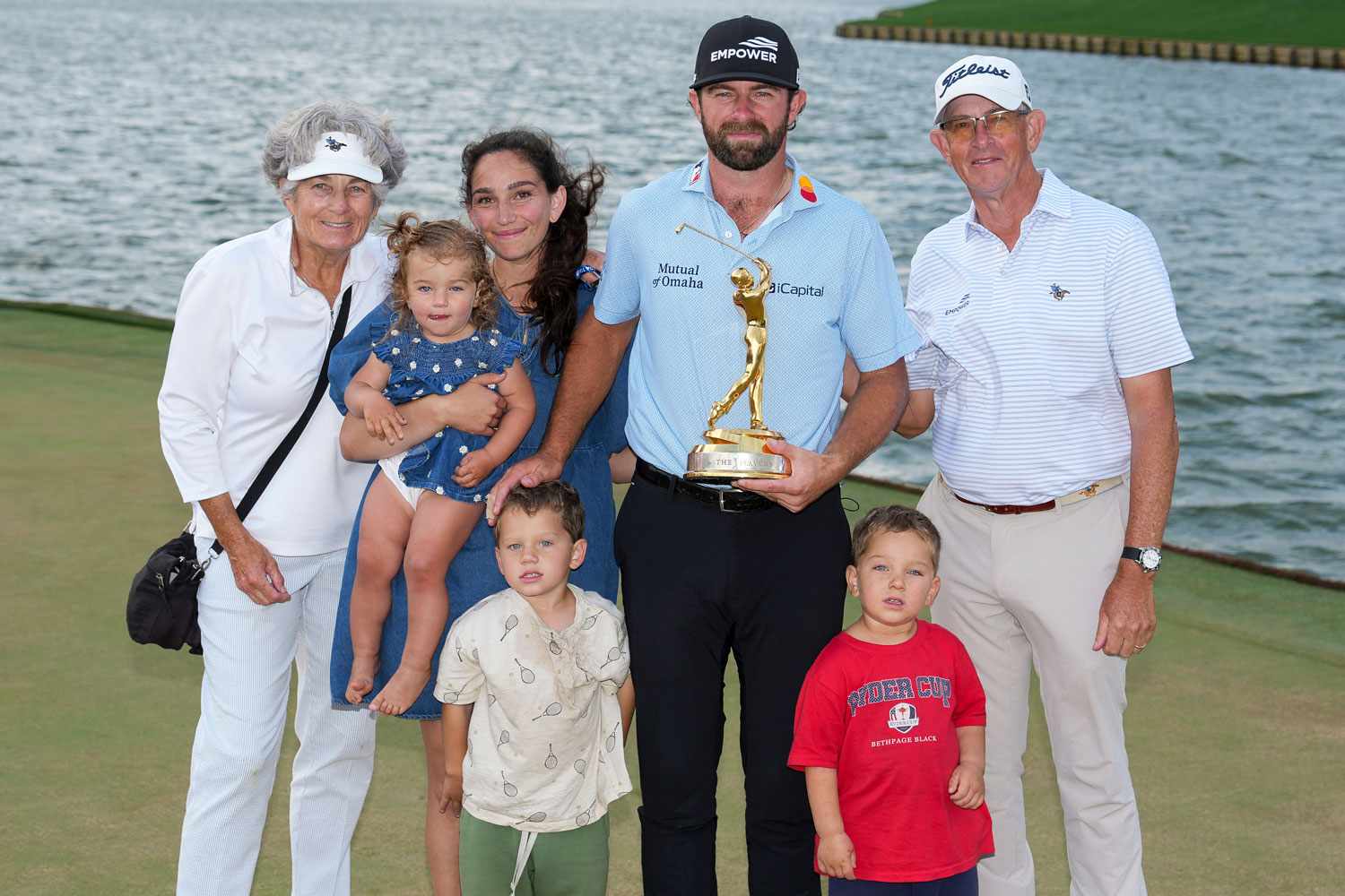 Family Victory: Dreams Come True in Golfing Paradise
