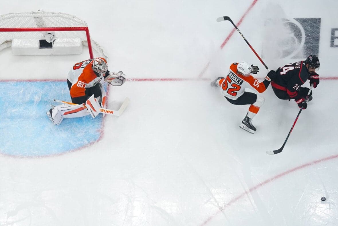 Flyers Analysis: Tired Legs, In-Game Line Changes, & the Impact of No Tippett