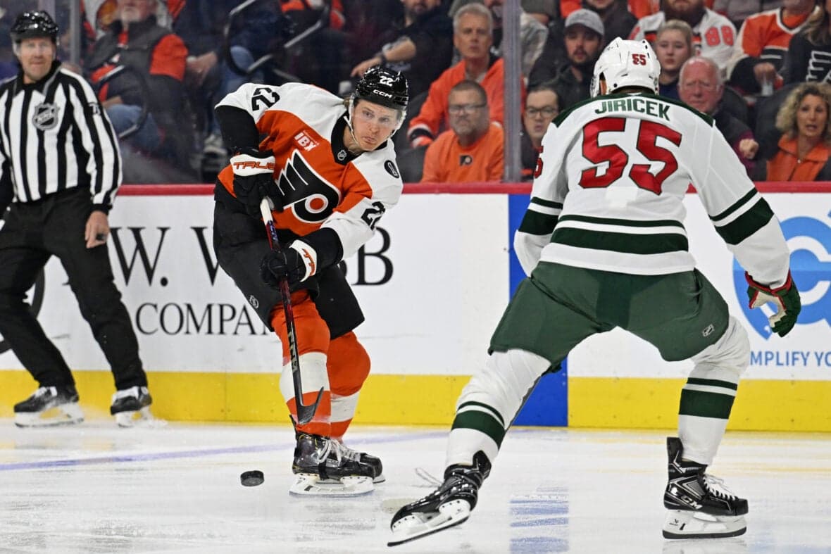 Flyers Agree to Two-Year Extension With Trade Deadline Acquisition