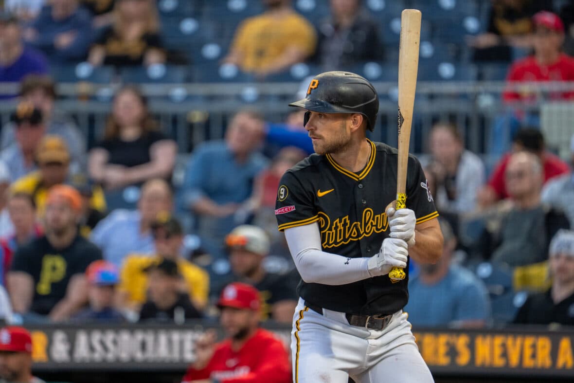 Ashcraft Tosses Another Gem, Pirates Record 20 Hits in Rout of Giants