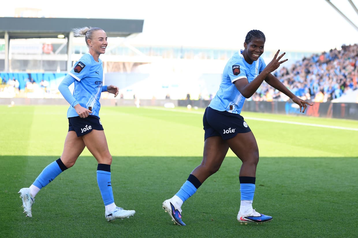 WSL round-up: Big wins for Man City and Arsenal