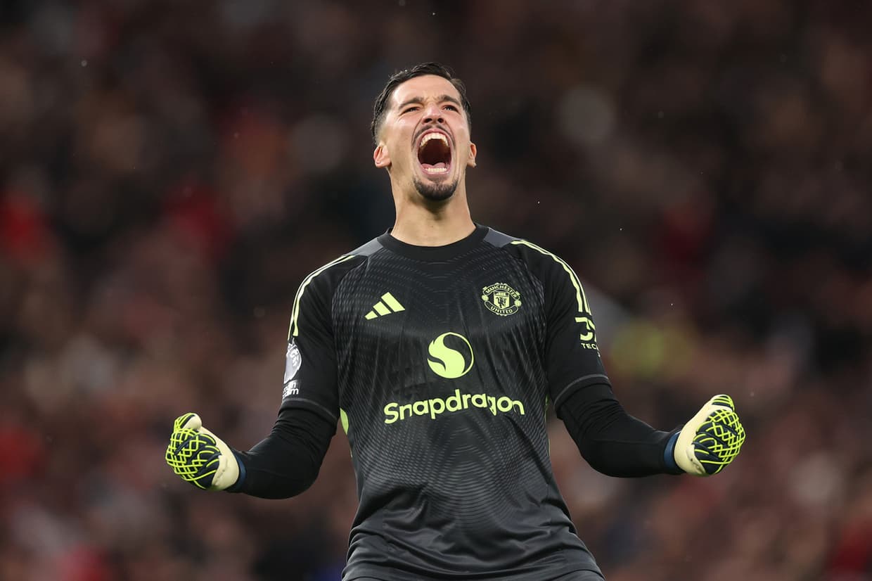 Altay Bayindir agrees personal terms with Besiktas