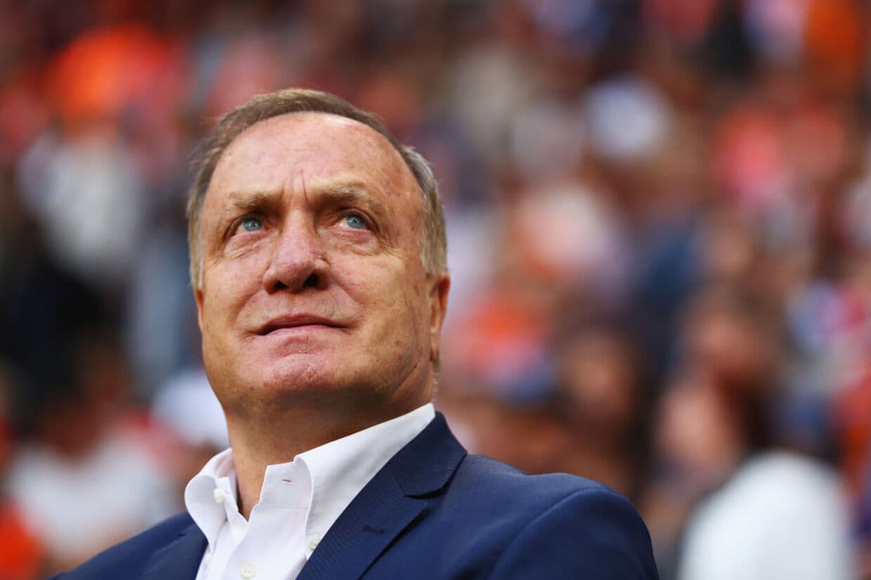 Advocaat returns to lead Curaçao ahead of World Cup