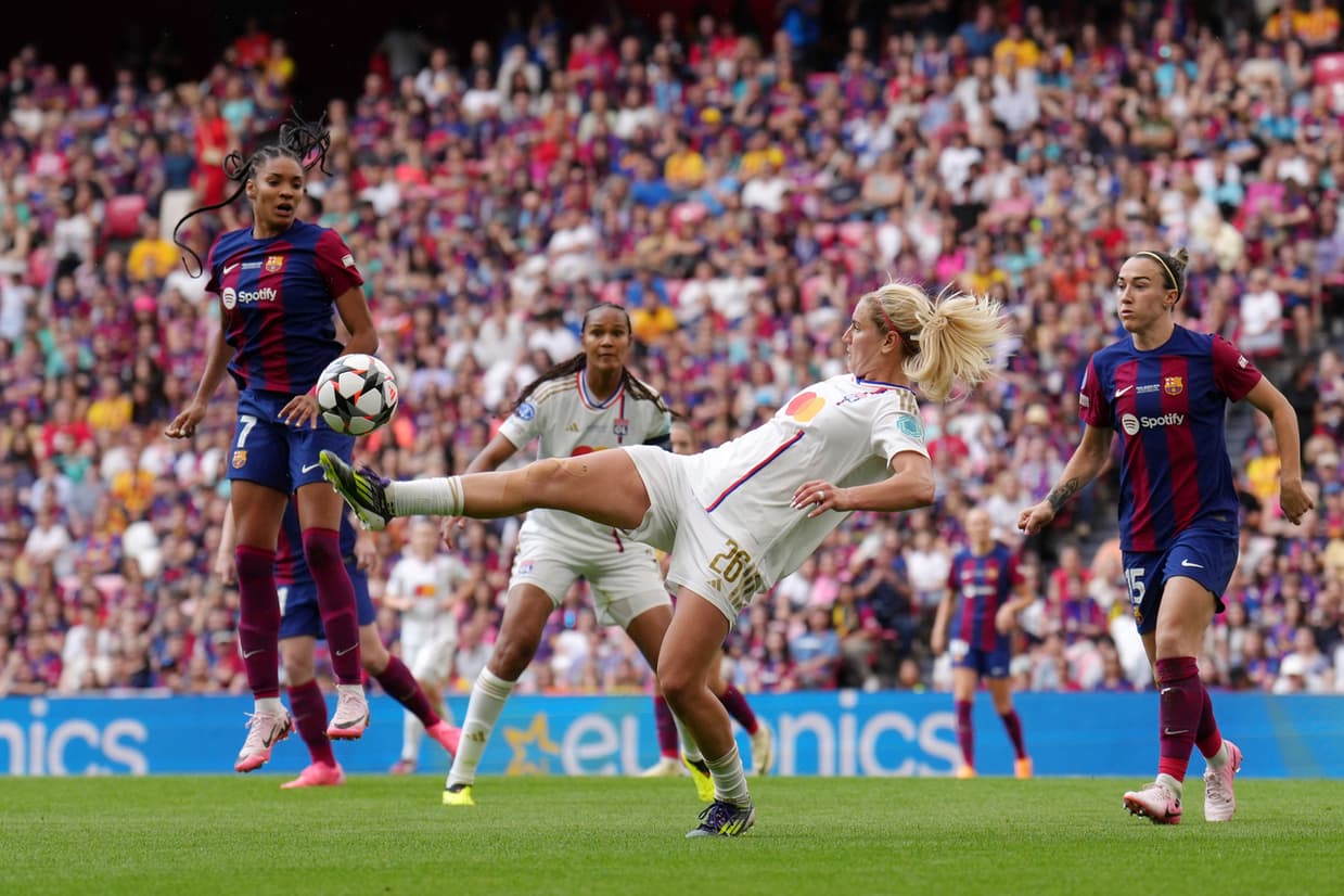 Europe's biggest sides collide in Women's Champions League final on Saturday