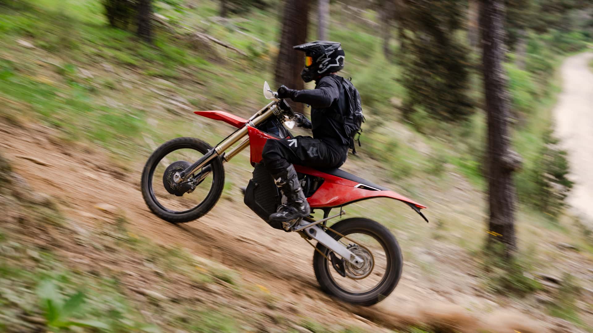 EV Motorcycle Company Makes Even More History Amid FIM EnduroGP Rules Shakeup