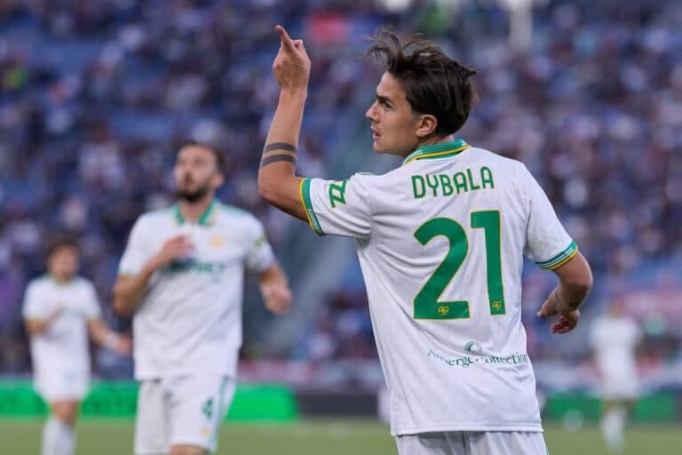 Dybala gives priority to the end of the season with Roma