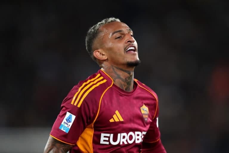 Report: Mourinho wants Wesley at Real Madrid