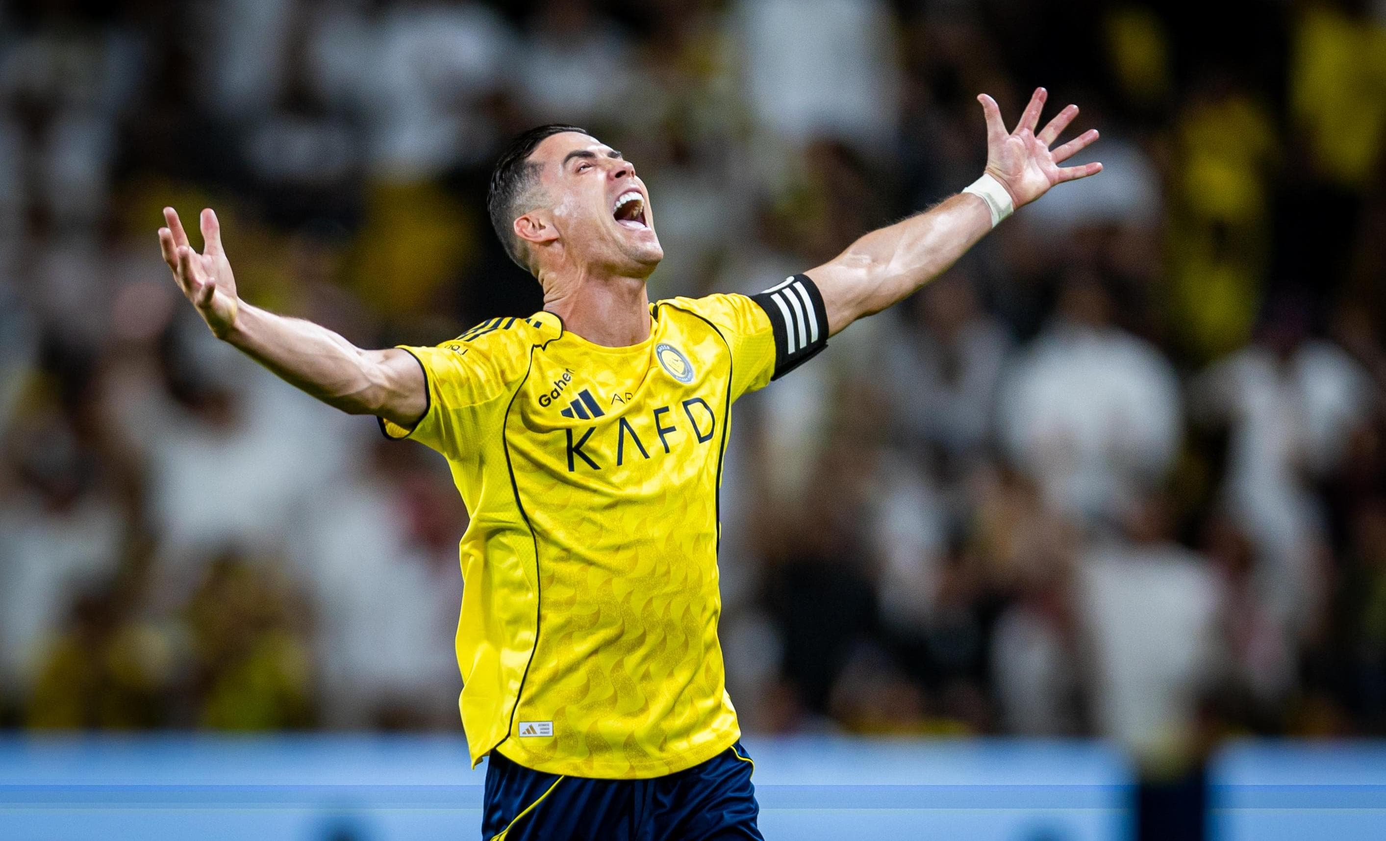 Super Ronaldo marks 100th match in style as Al Nassr extend lead