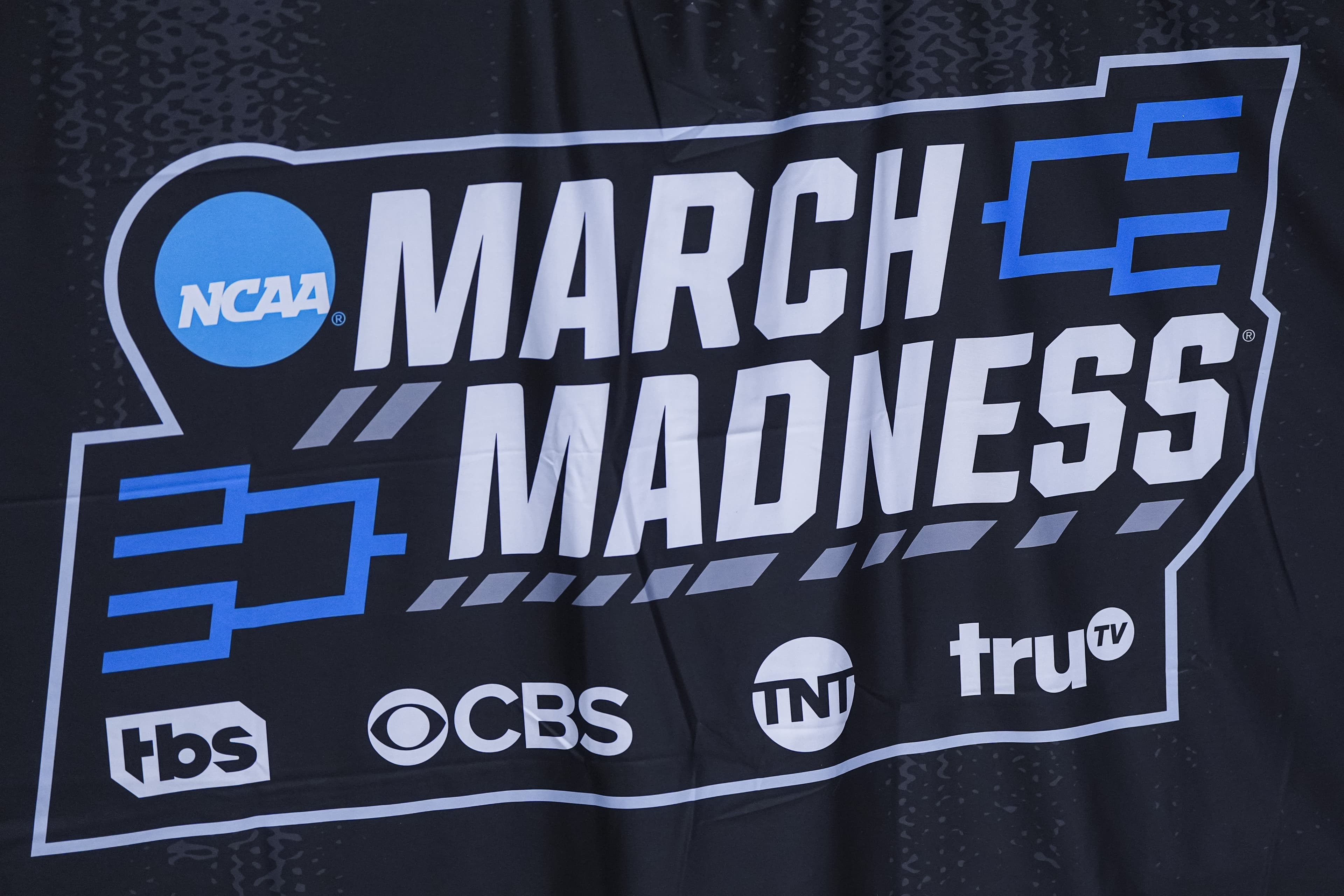 Get Set, Griders: A Slam Dunk of Upsets on Selection Sunday!