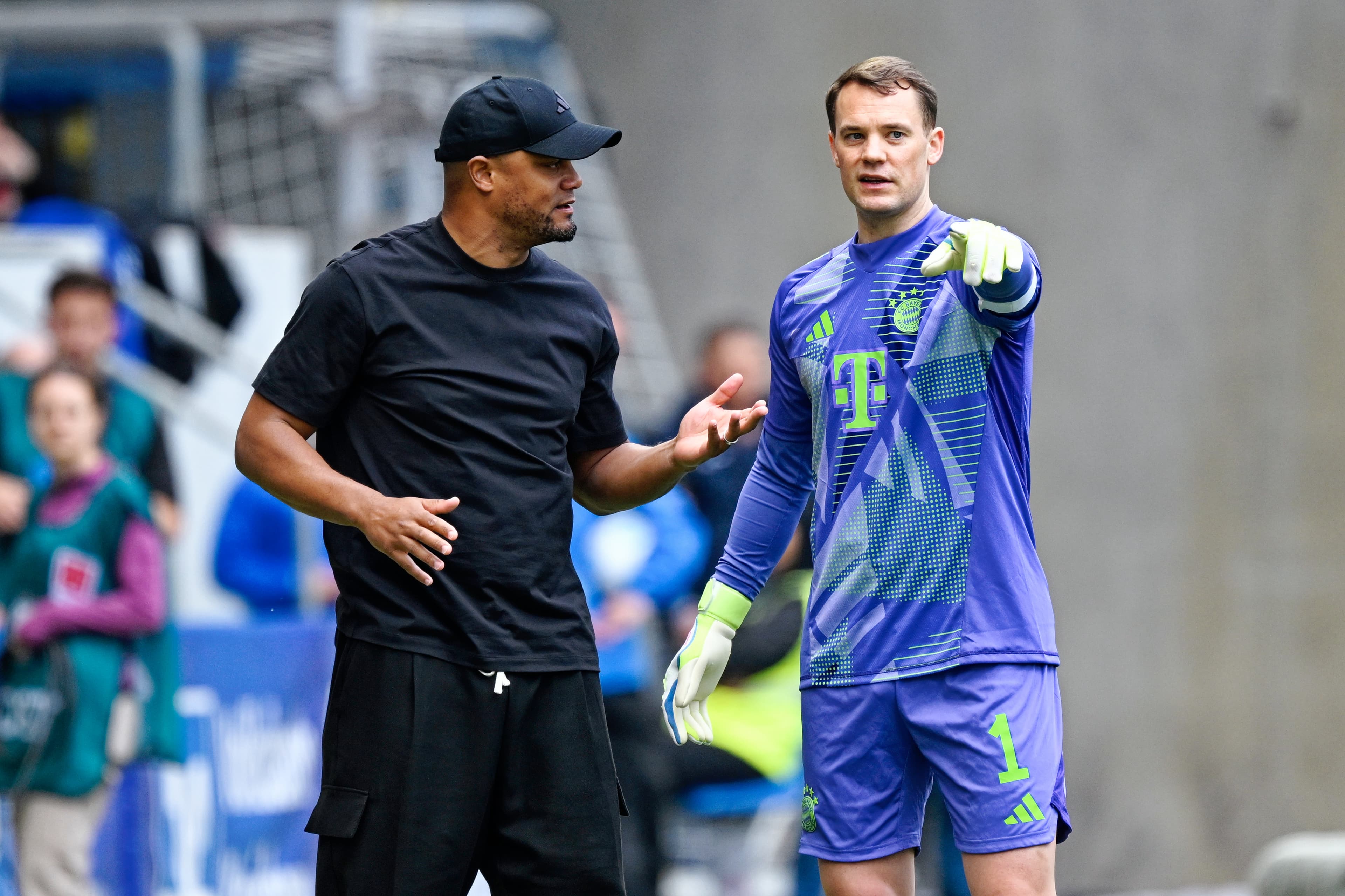 ‘40 is young’ — Vincent Kompany urges on Bayern Munich’s Manuel Neuer