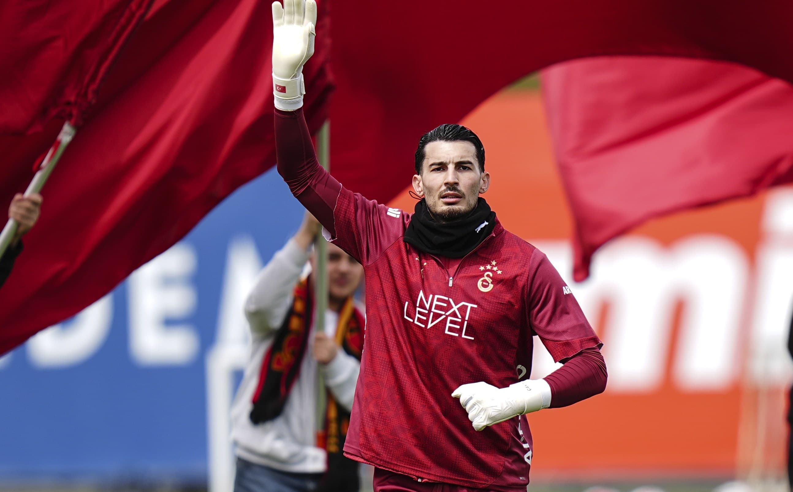 Bizarre report links Bayern Munich to Galatasaray’s No.1