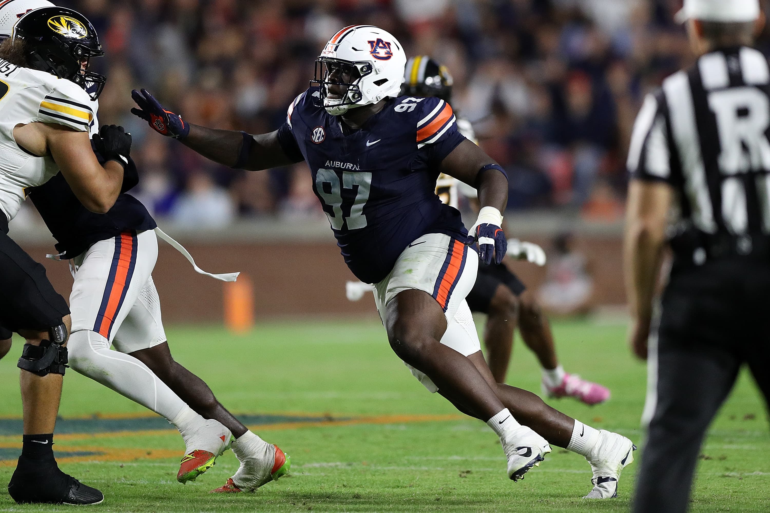 Rookie DT Bobby Jamison-Travis can find a role with the NY Giants