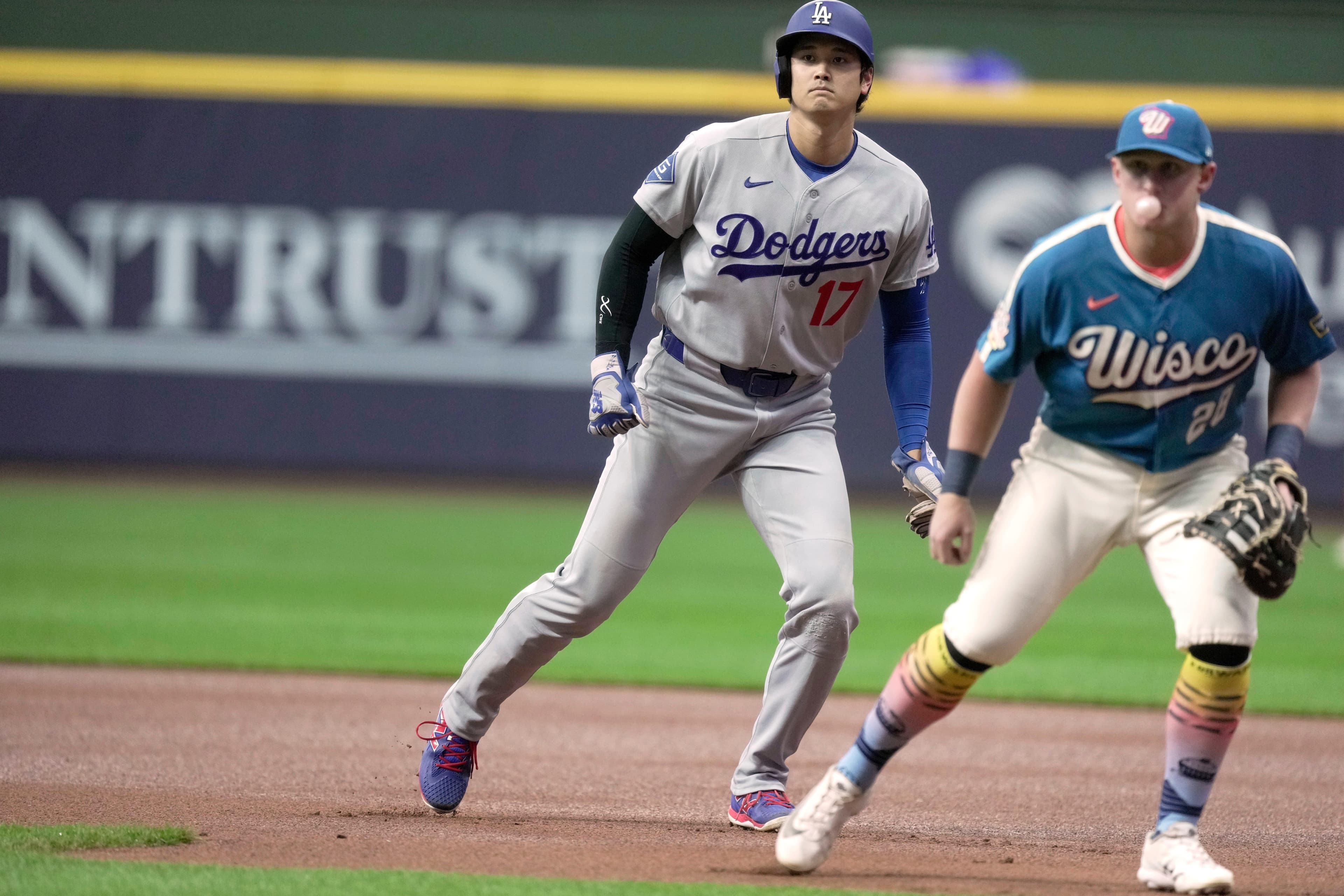 Dodgers had scoring chances vs. Brewers