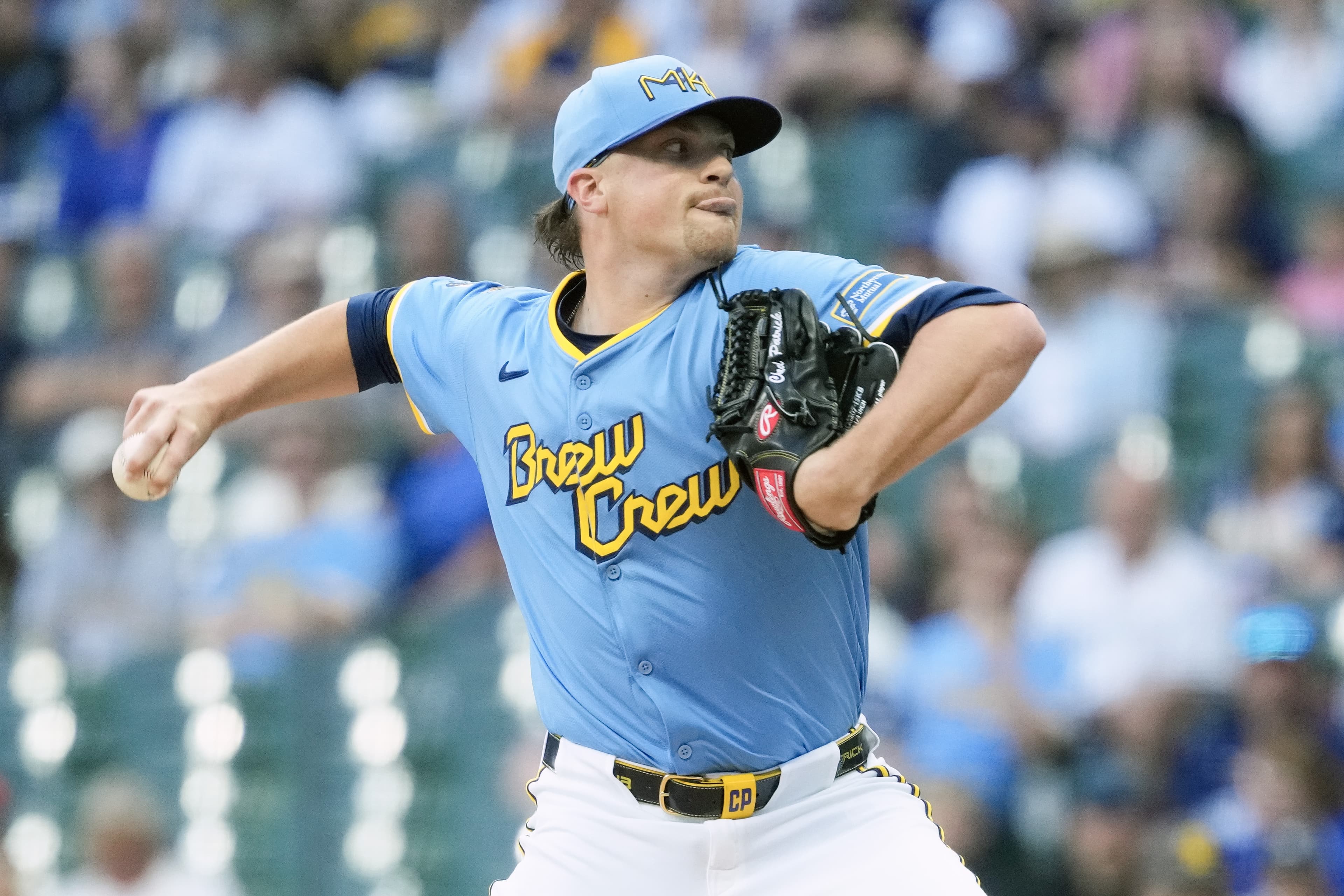 Brewers get thrashed in final spring training game, lose to Cubs 12-0