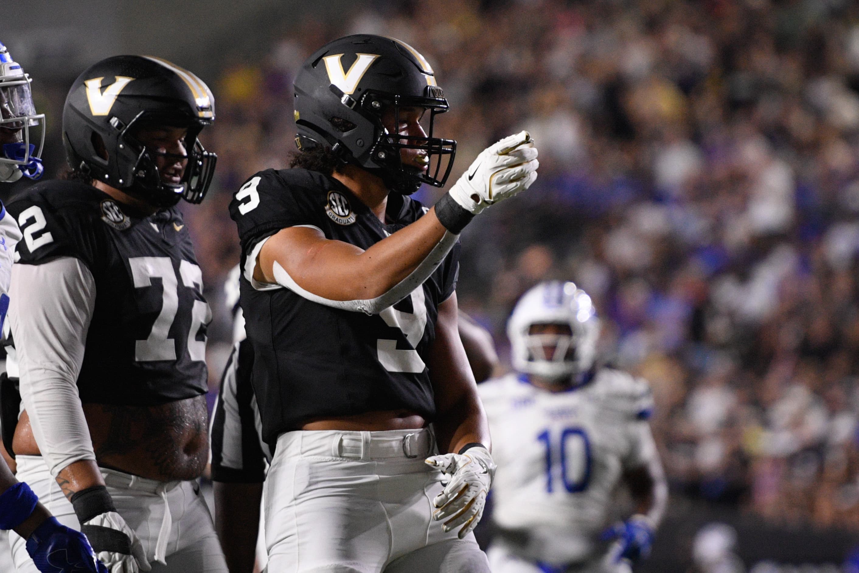 NFL Draft Results: Eagles pick Eli Stowers at No. 54