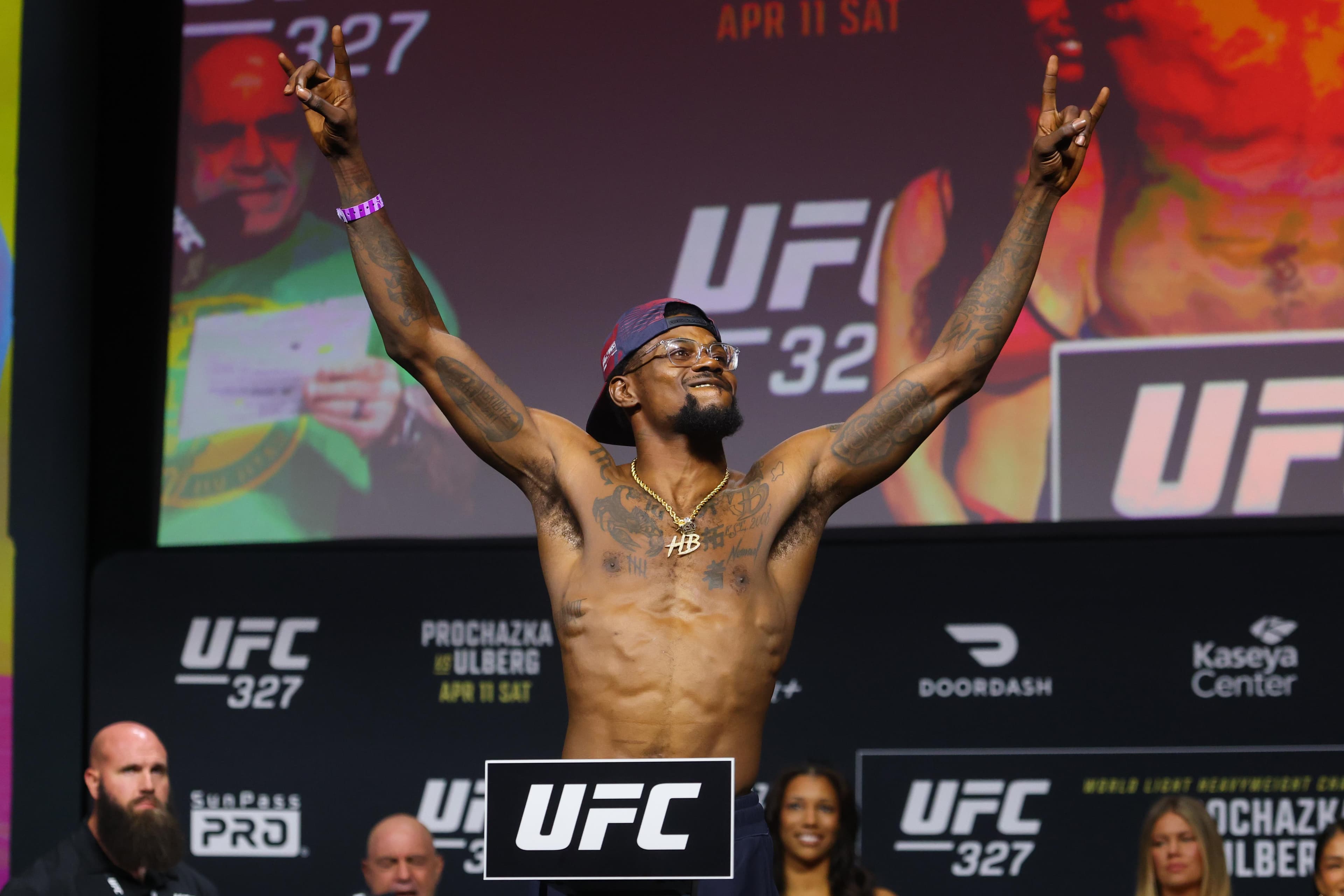 Fight news: Kevin Holland vs. Jacobe Smith booked for UFC Oklahoma City on July 18
