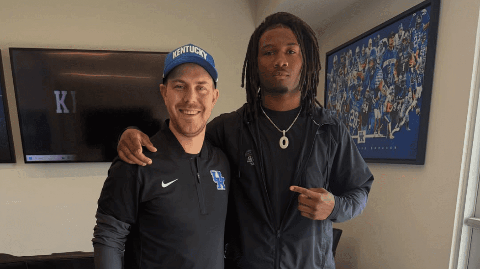 4-star WR Iveon Lewis commits to Kentucky over Georgia and other major programs