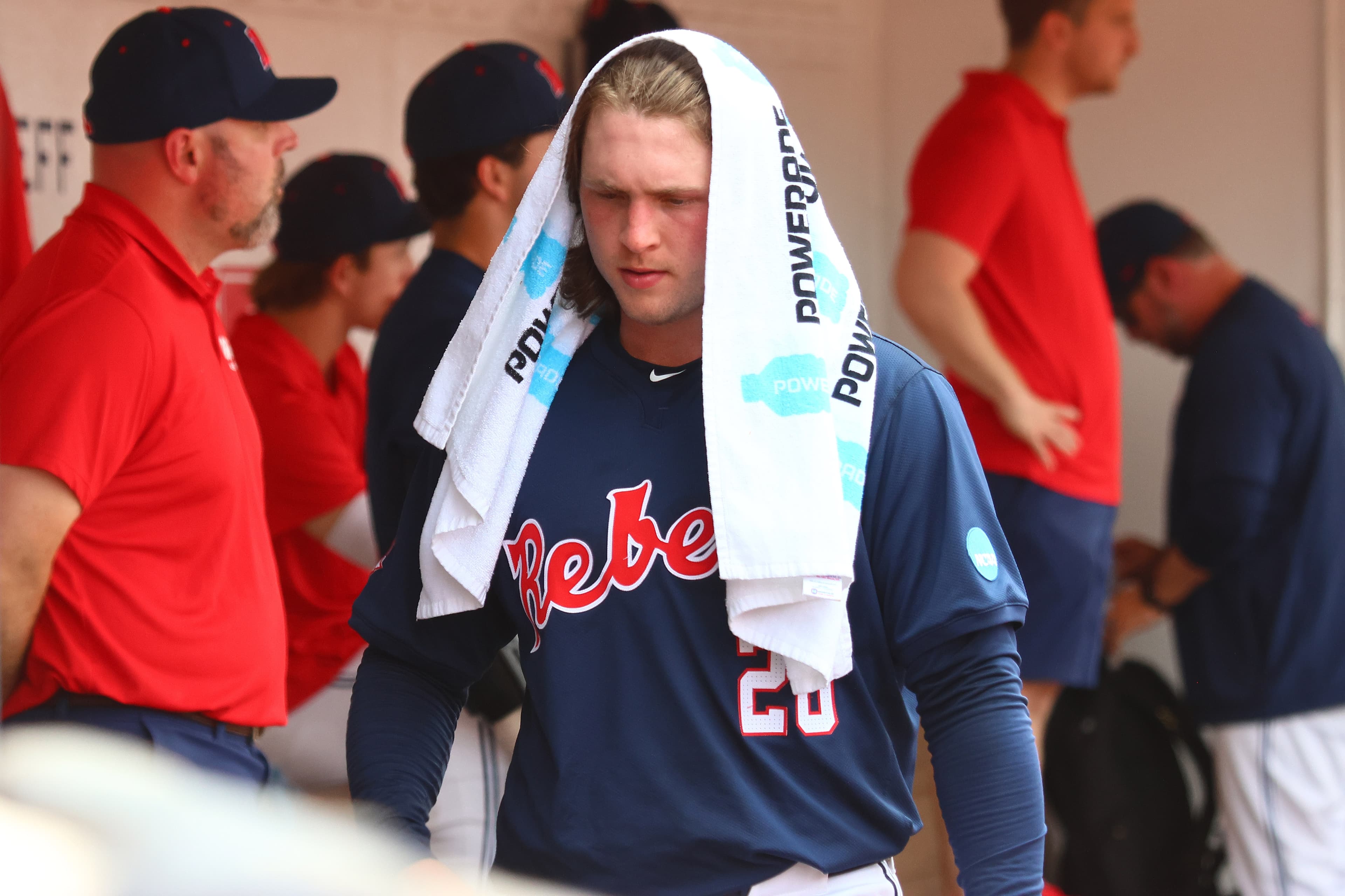 Ninth inning comeback lifts MSU over Ole Miss