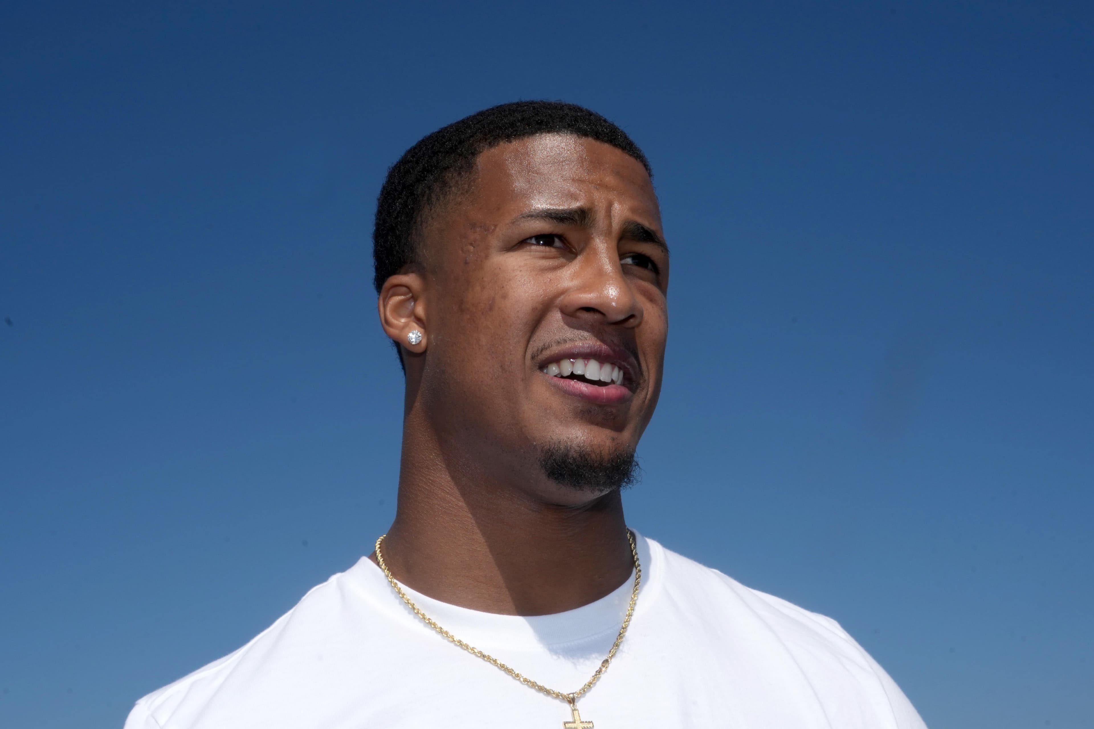 Sonny Styles talks about joining Commanders, picking No. 52, learning Daronte Jones’ defense and more.