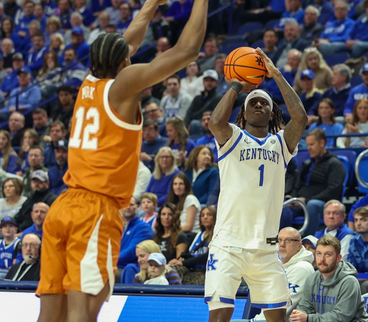 Denzel Aberdeen, seemingly out of eligibility, enters NCAA Transfer Portal