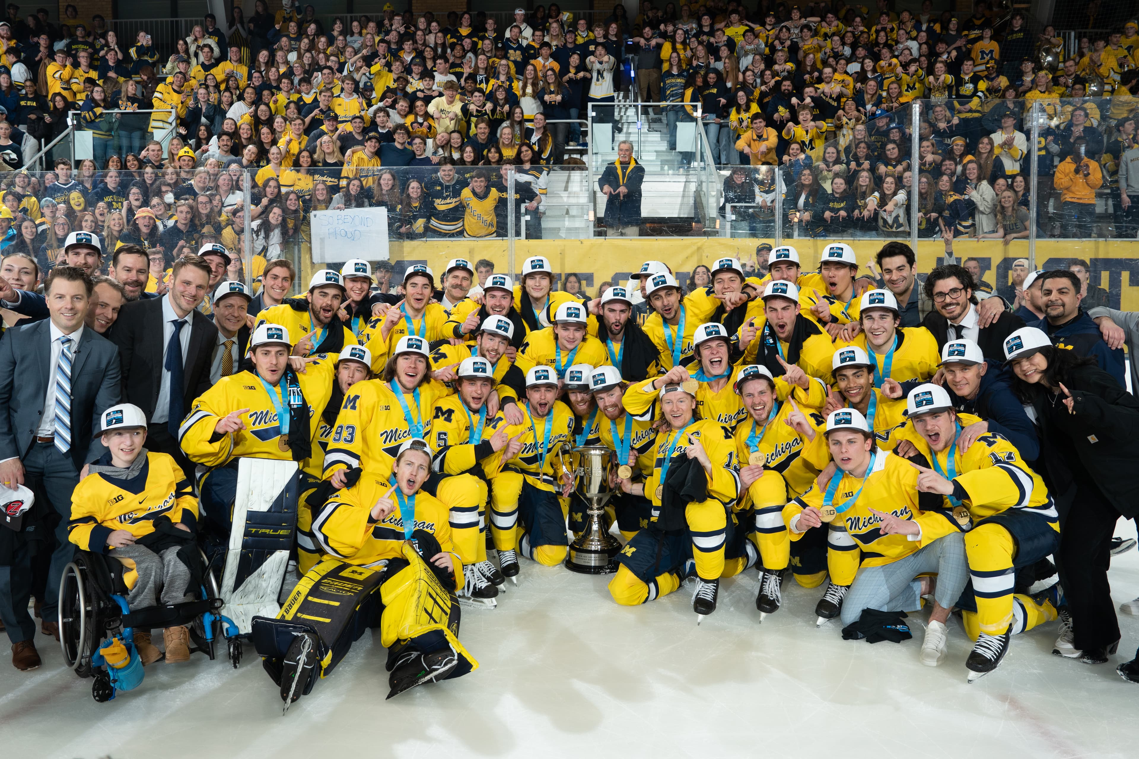 Michigan Hockey takes down Ohio State for Big Ten Tournament title