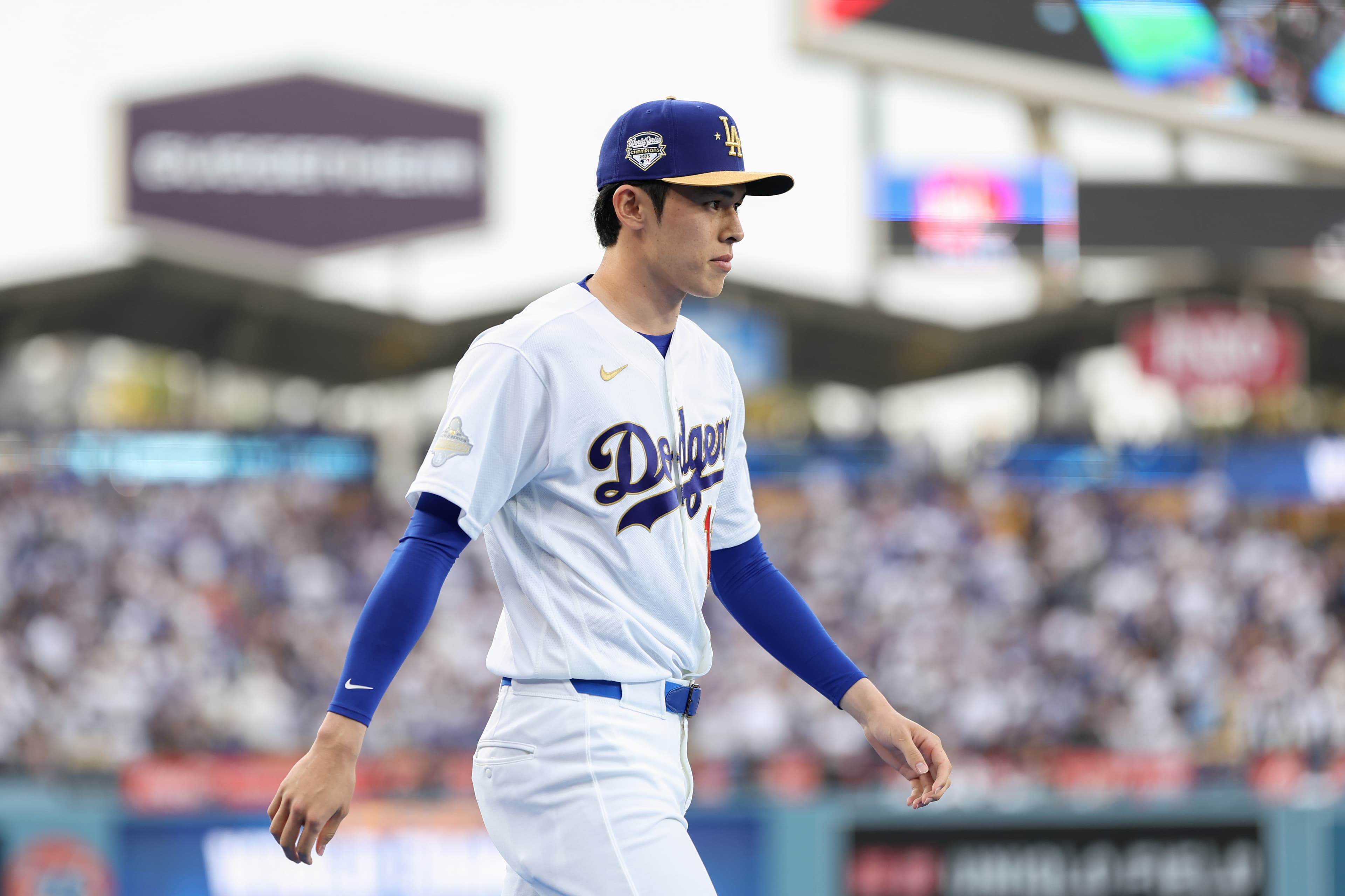 Dodgers vs. Guardians game I chat