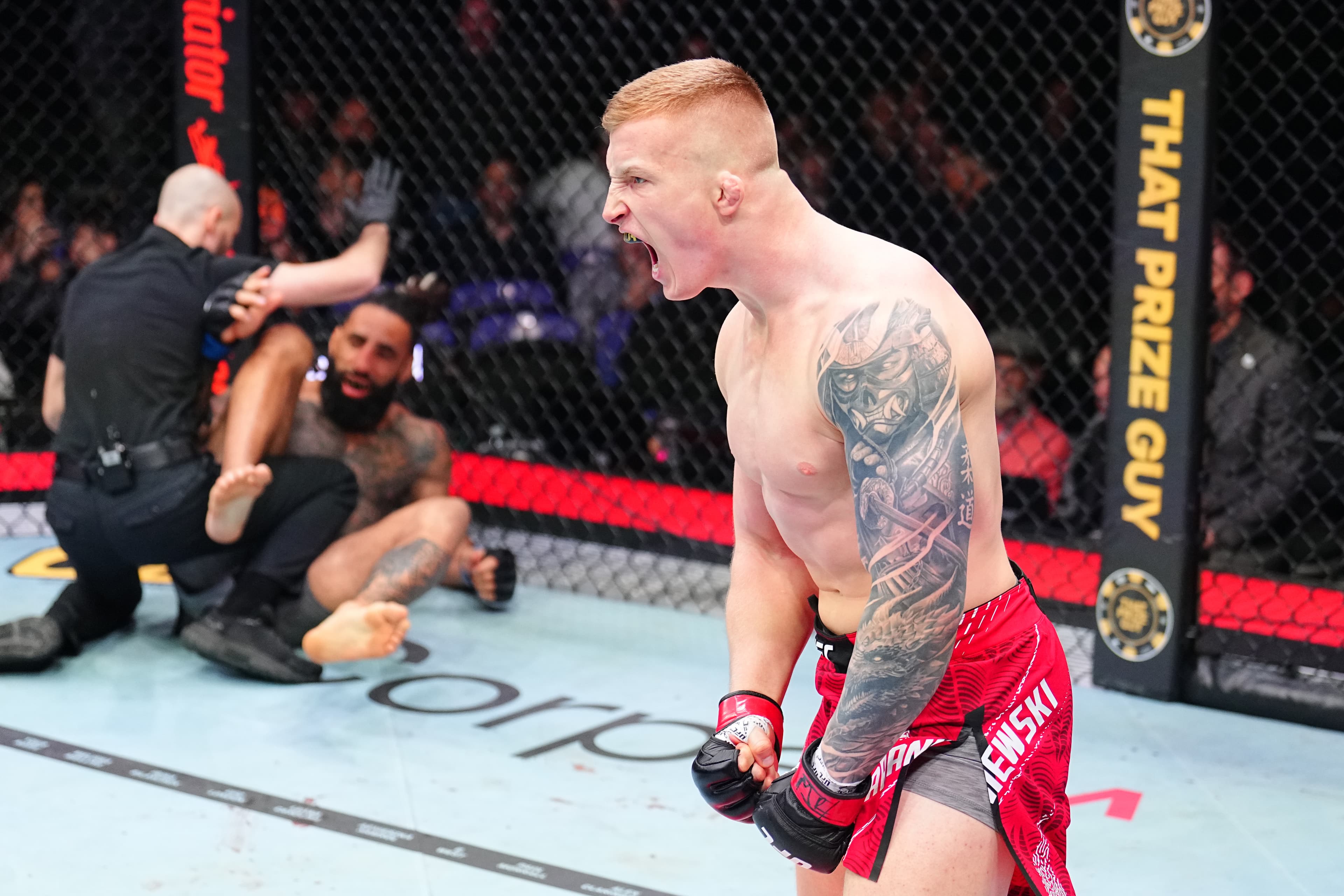 UFC London Highlights! Iwo Baraniewski Continues UFC Takeover, Delivers 28-Second TKO