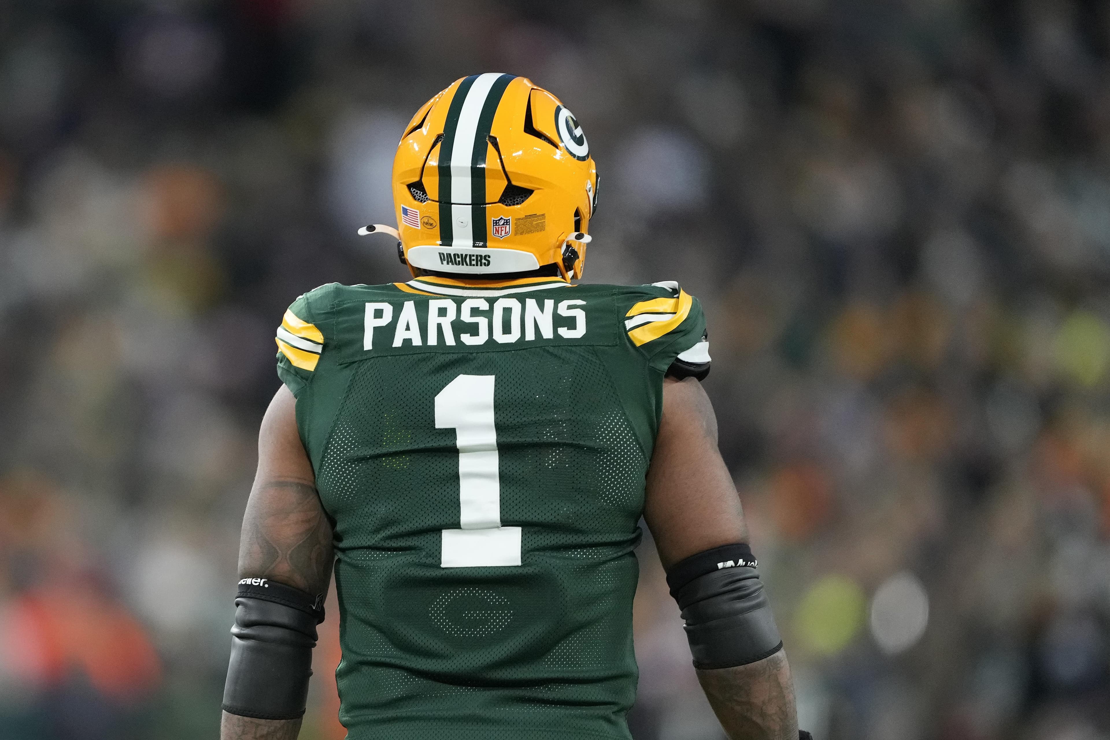 Thursday Cheese Curds: Packers could use pass rush help with Parsons recovering