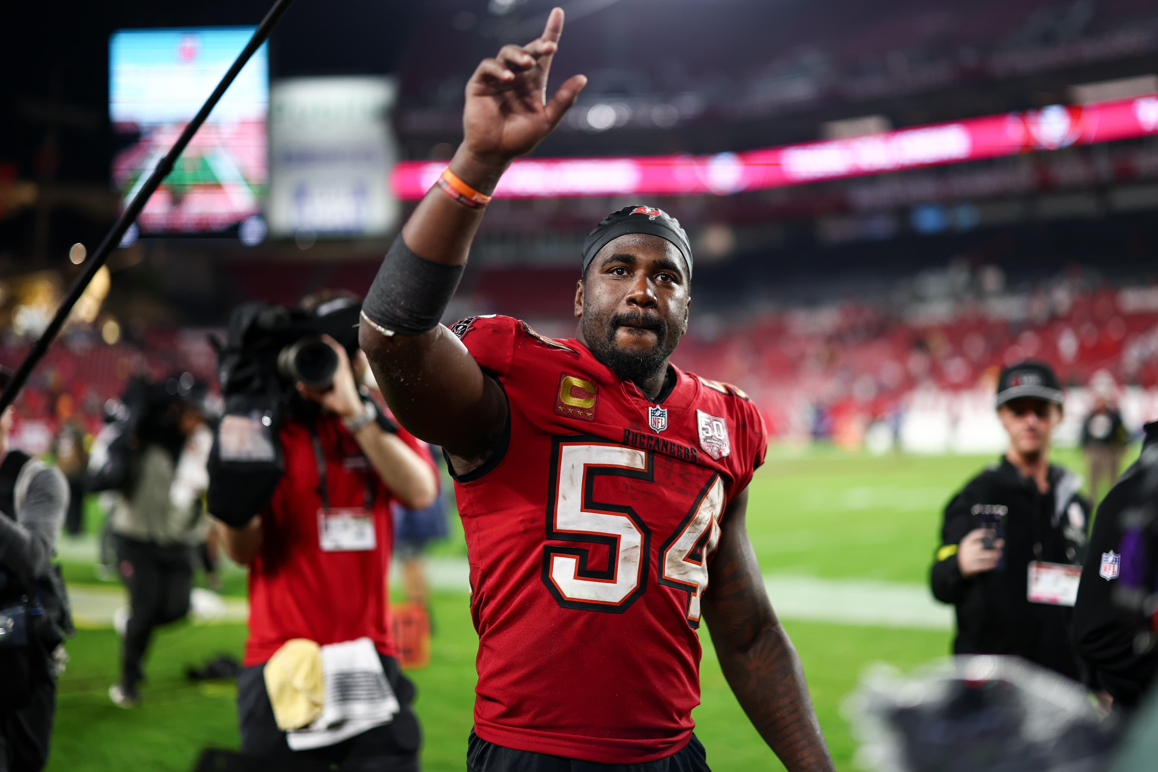 It’s Official: Buccaneers linebacker Lavonte David retiring after 14 seasons