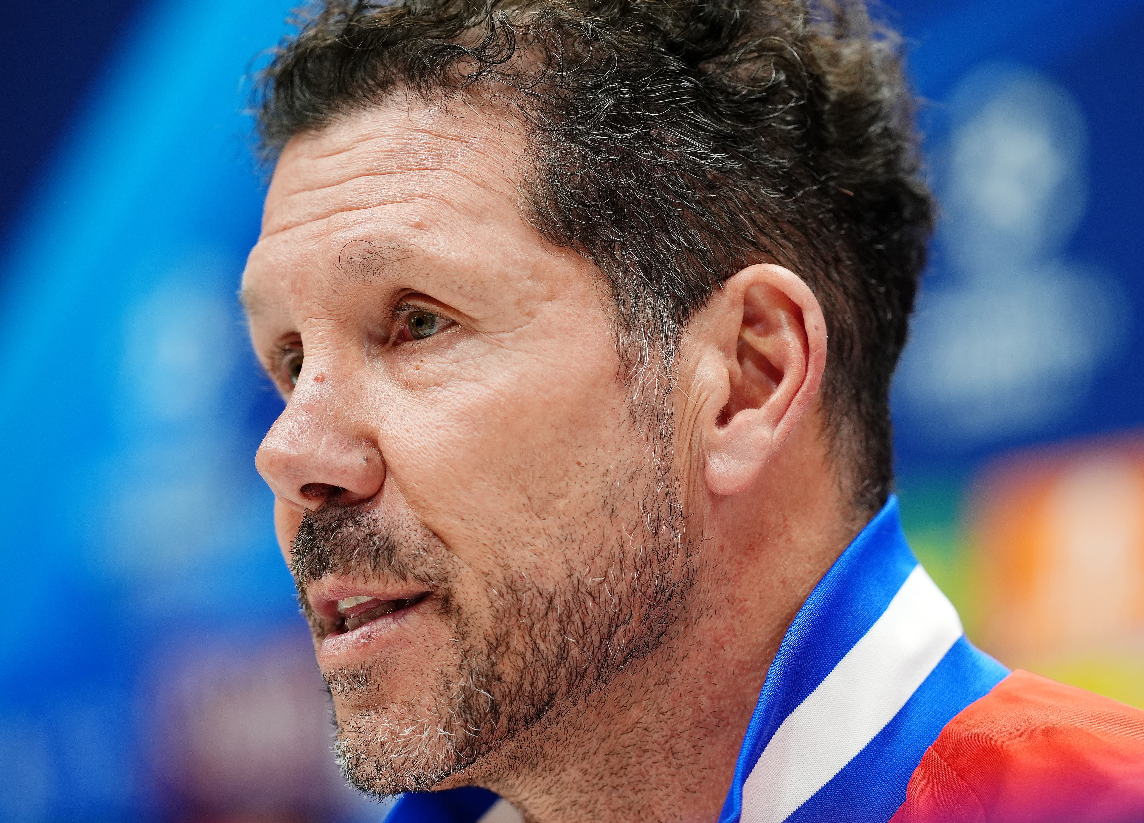 Simeone shrugs off Barça posturing as Atlético play Sevilla in LaLiga