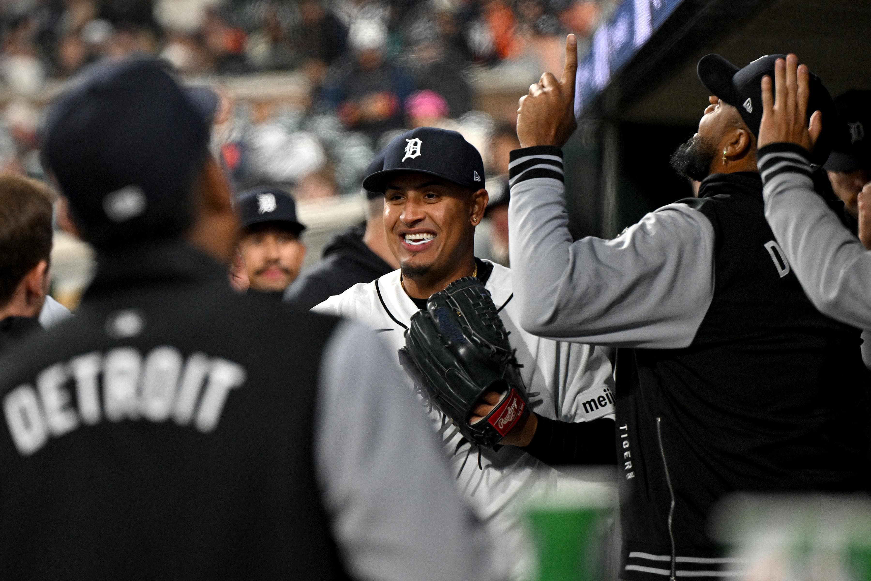 Tigers 5, Rangers 1: Dingler homers, Montero cruises