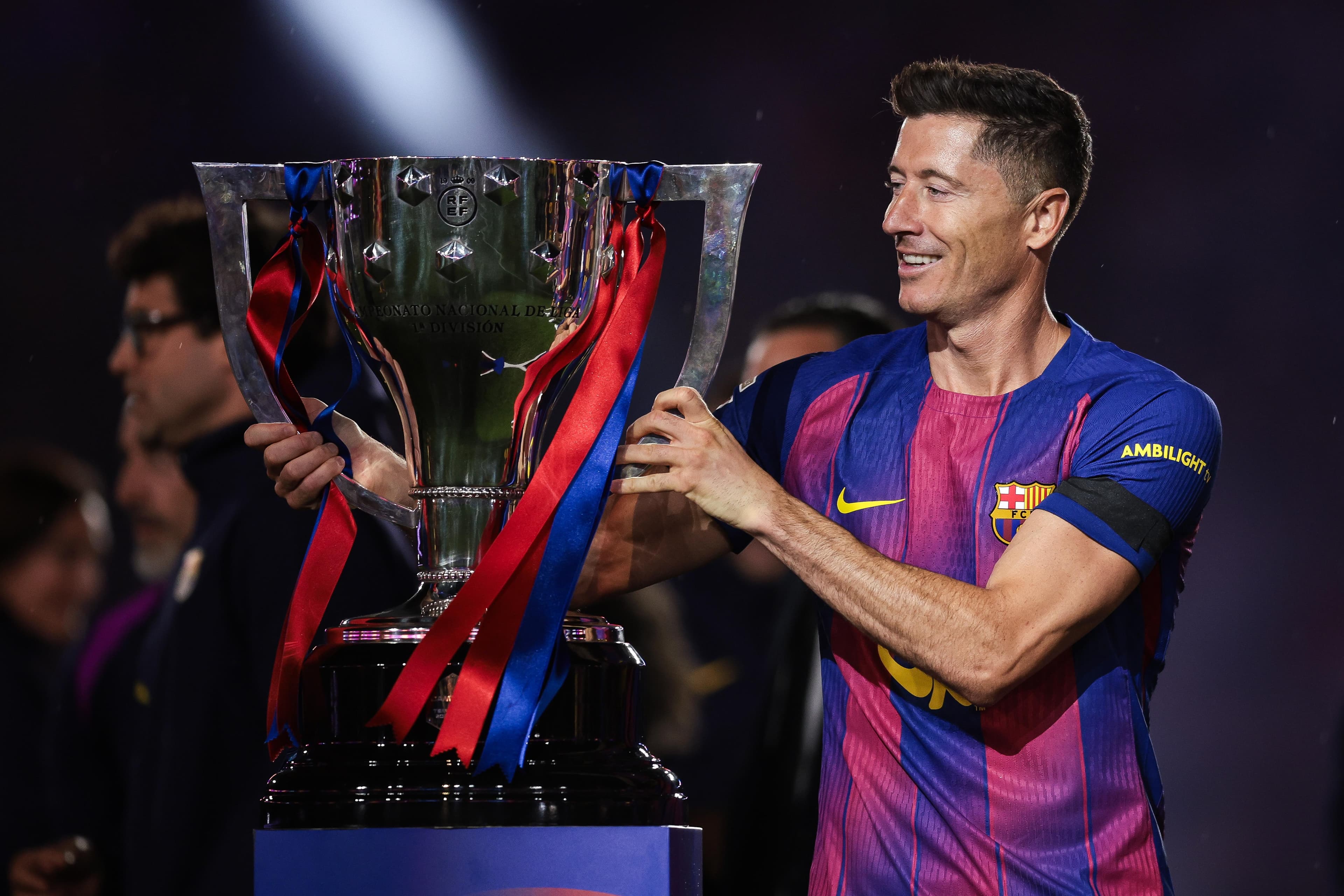 Robert Lewandowski announces FC Barcelona departure on Instagram