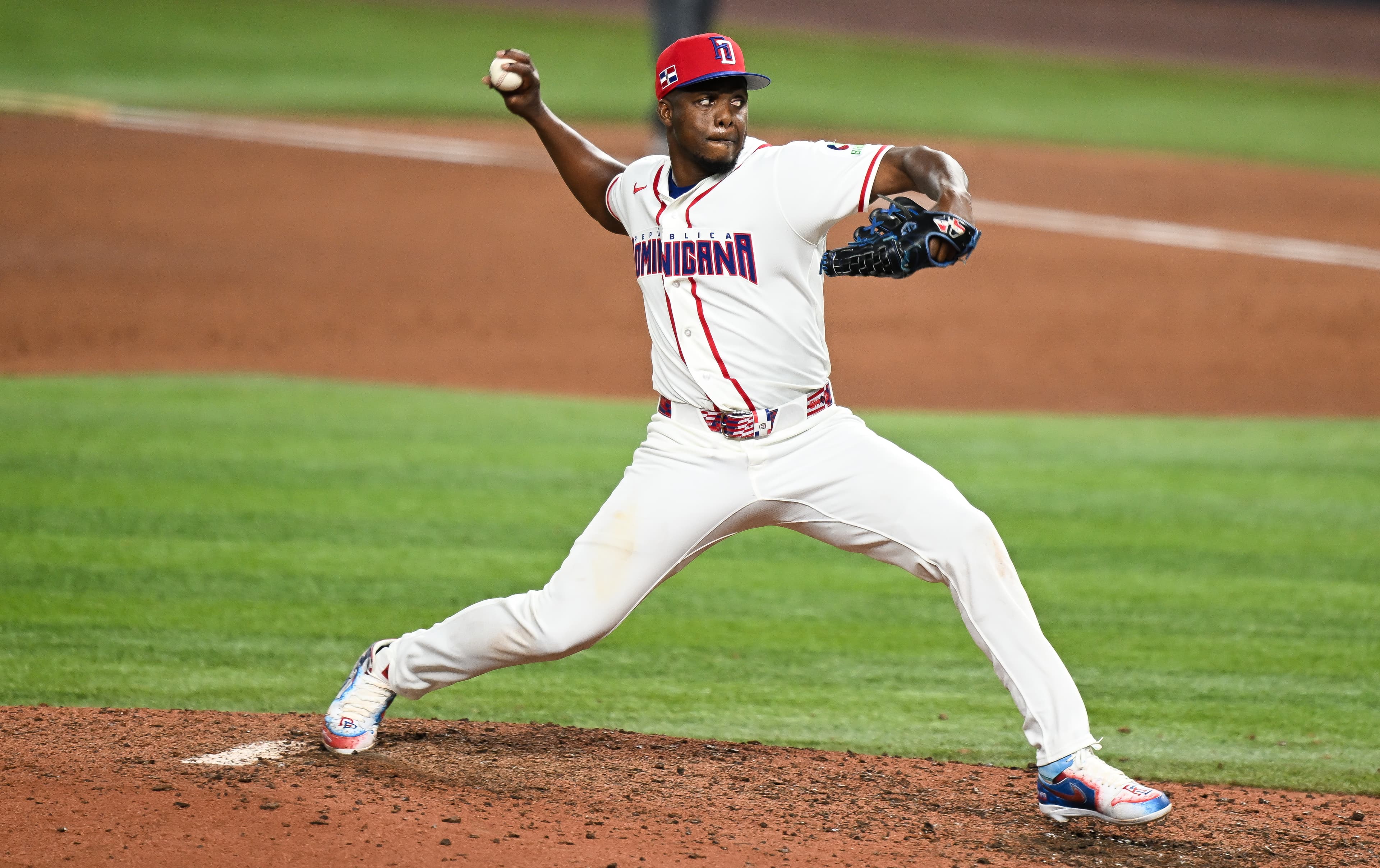 Outfielder "Brazobán" Strikes Mets, Sends a Sudden Message!