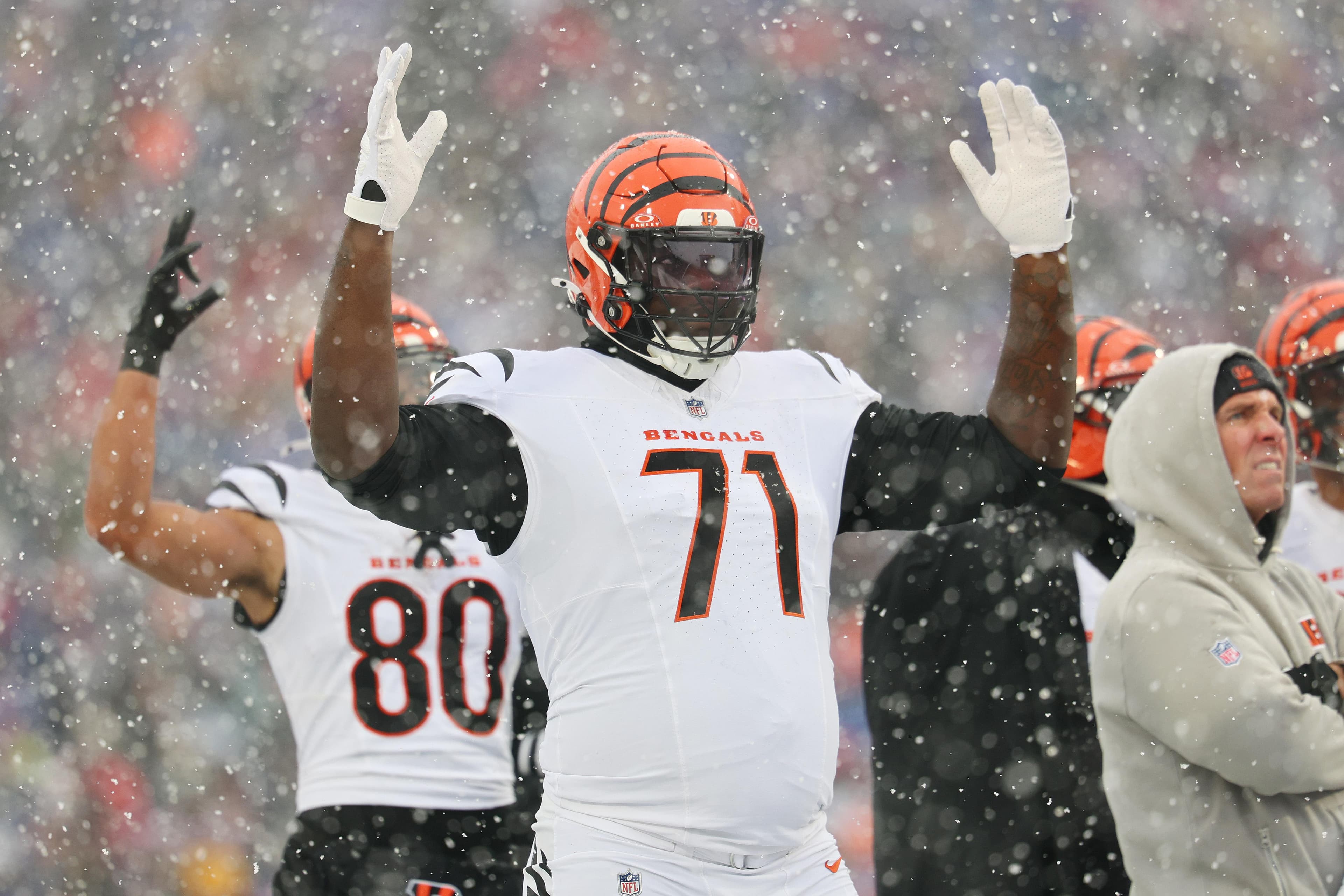 Amarius Mims was vocal about Bengals keeping offensive line together