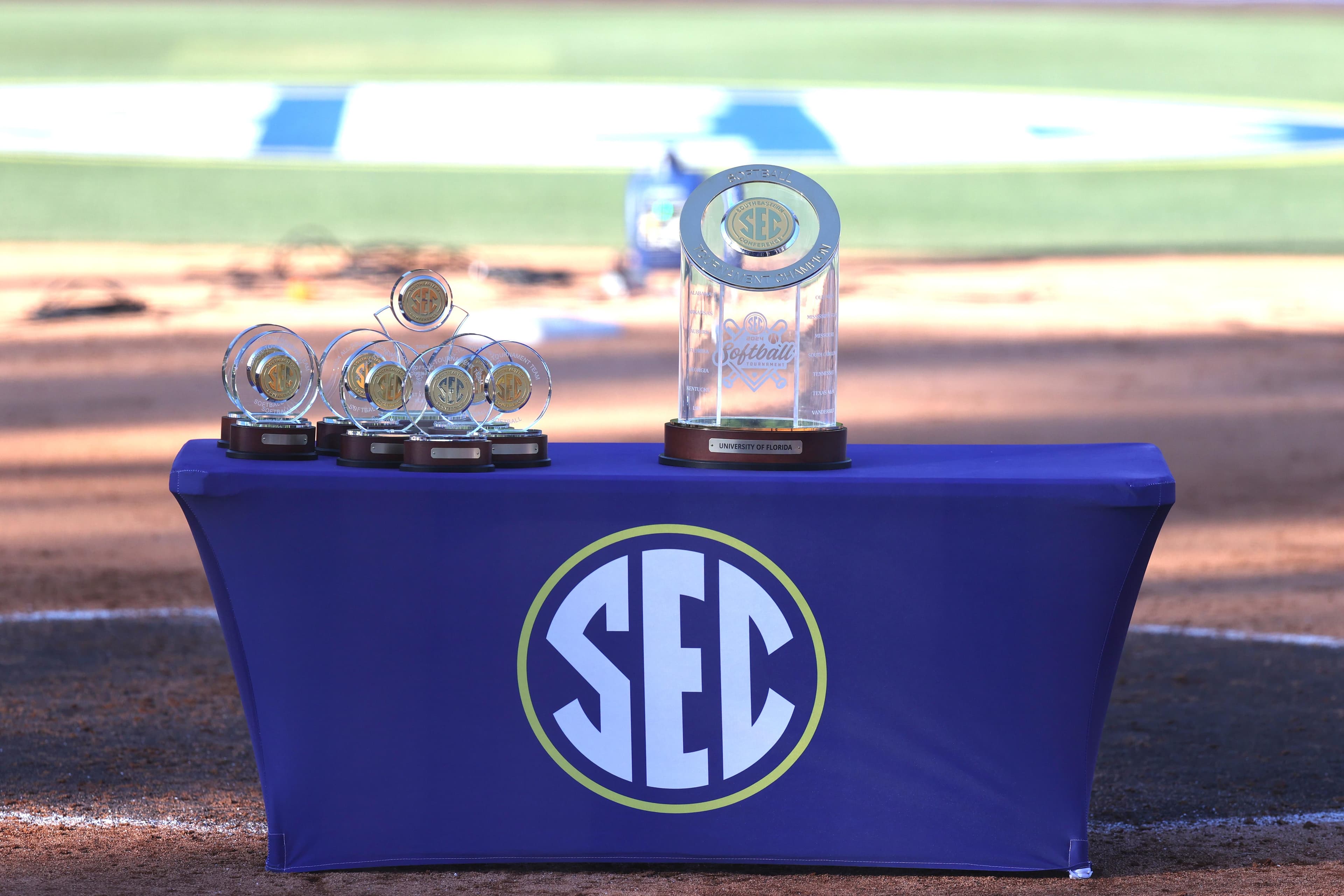 Sluggish Alabama Play Dooms the SEC Softball Championship versus Texas
