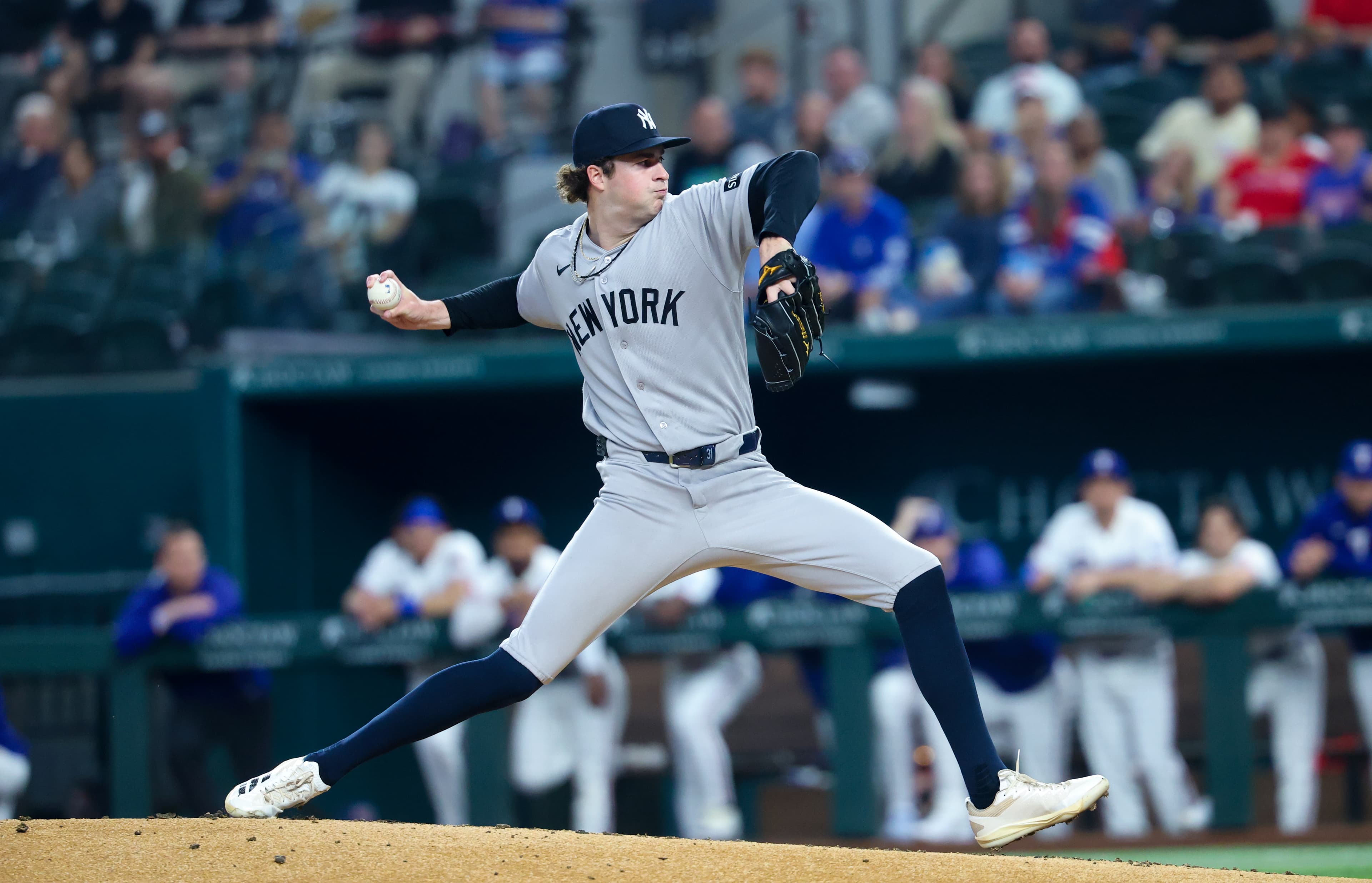 Yankees hold on in Texas behind Cam Schlittler and a showcase on defense