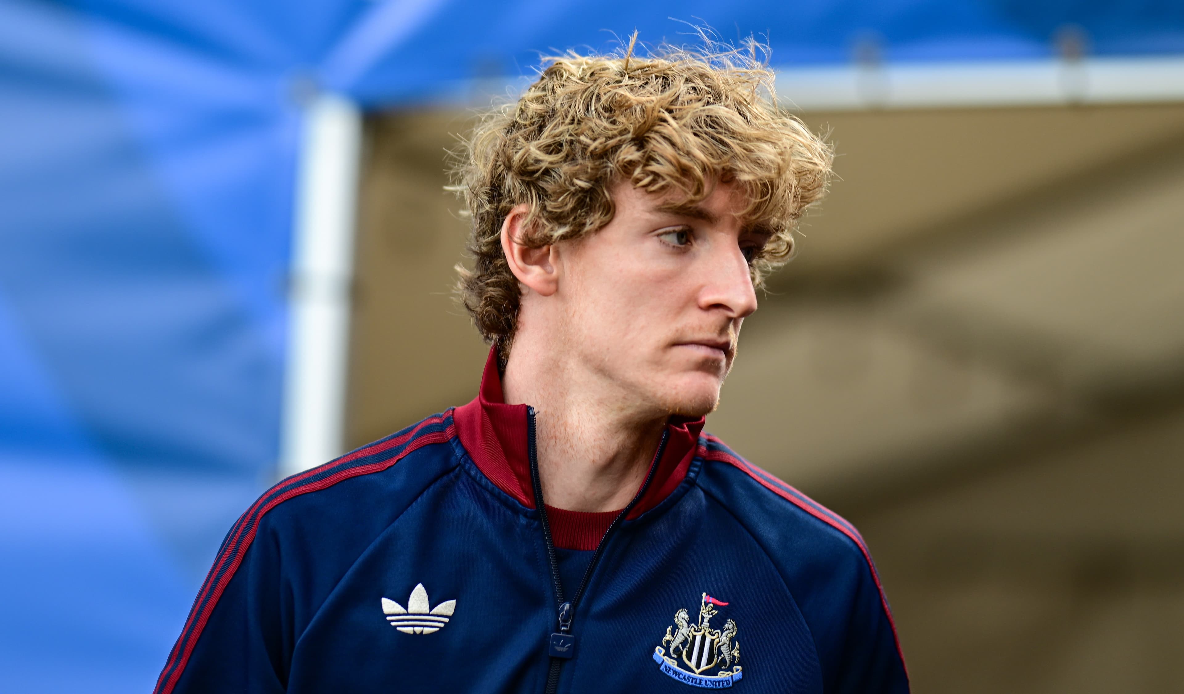 Report: Anthony Gordon’s versatility is key to Bayern Munich’s interest, though price could be an issue