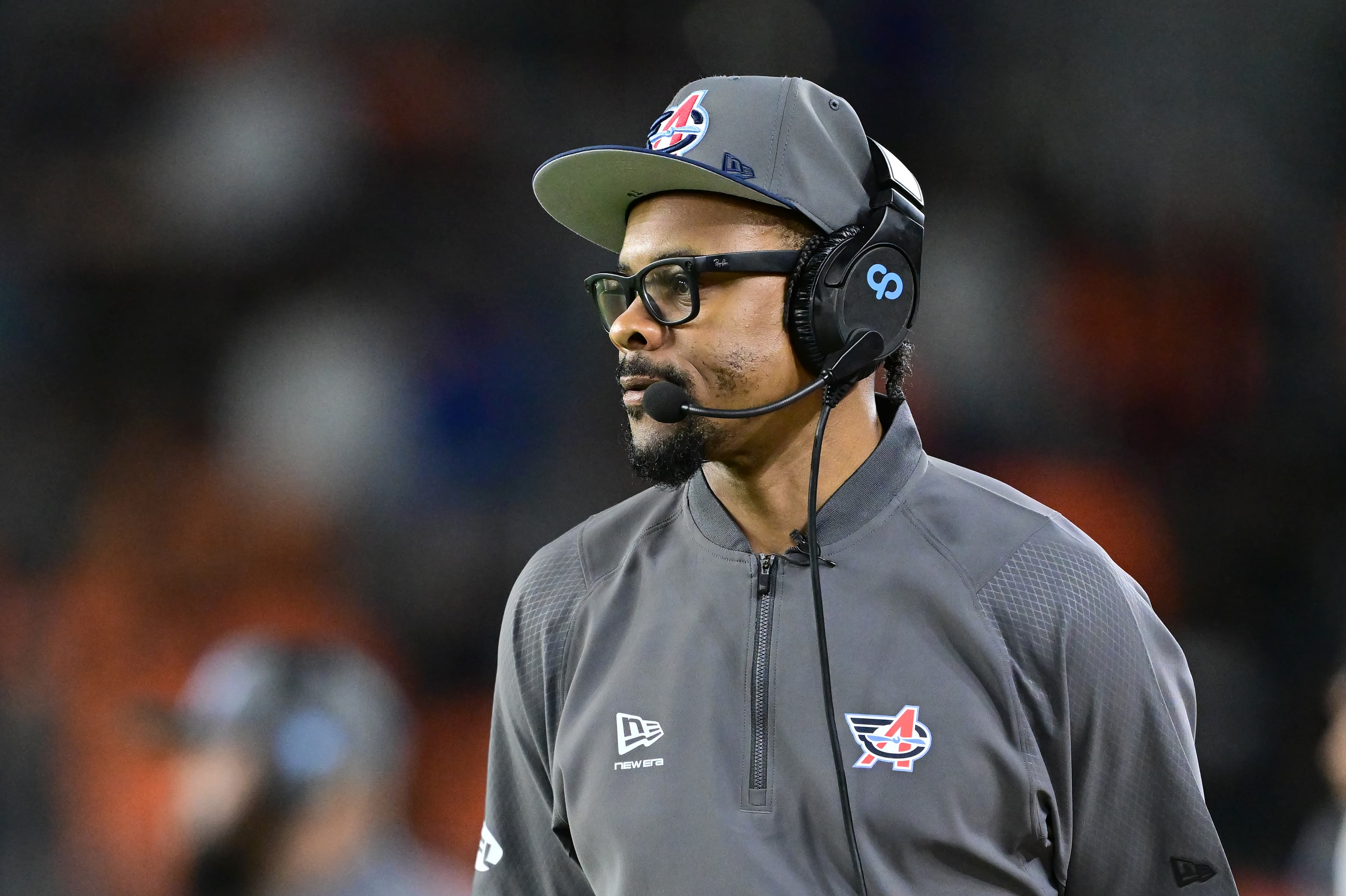 Former Cardinals receiver and UFL coach arrested for DWI