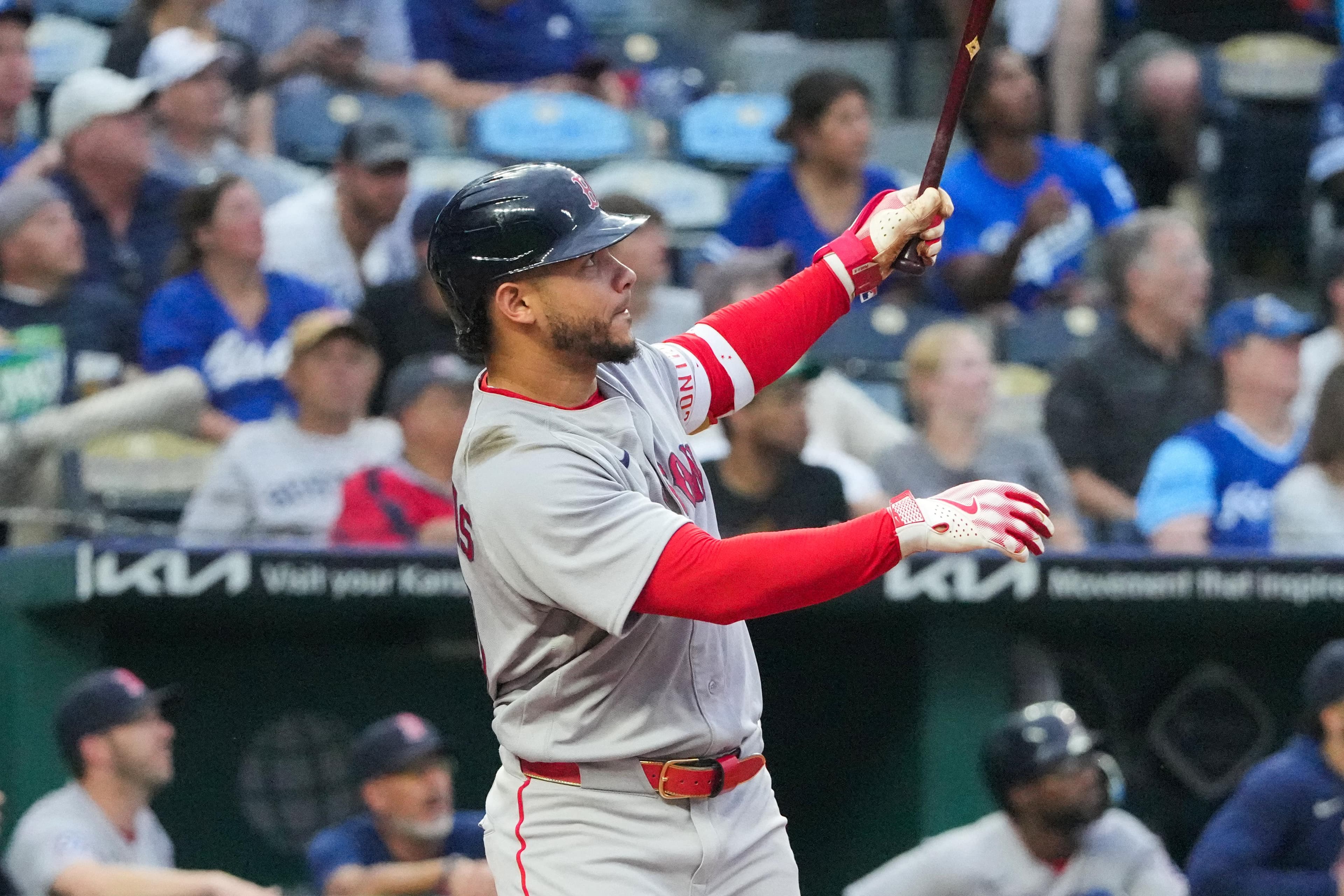 Red Sox 3, Royals 1: Where there’s a Willson, there’s a way, son