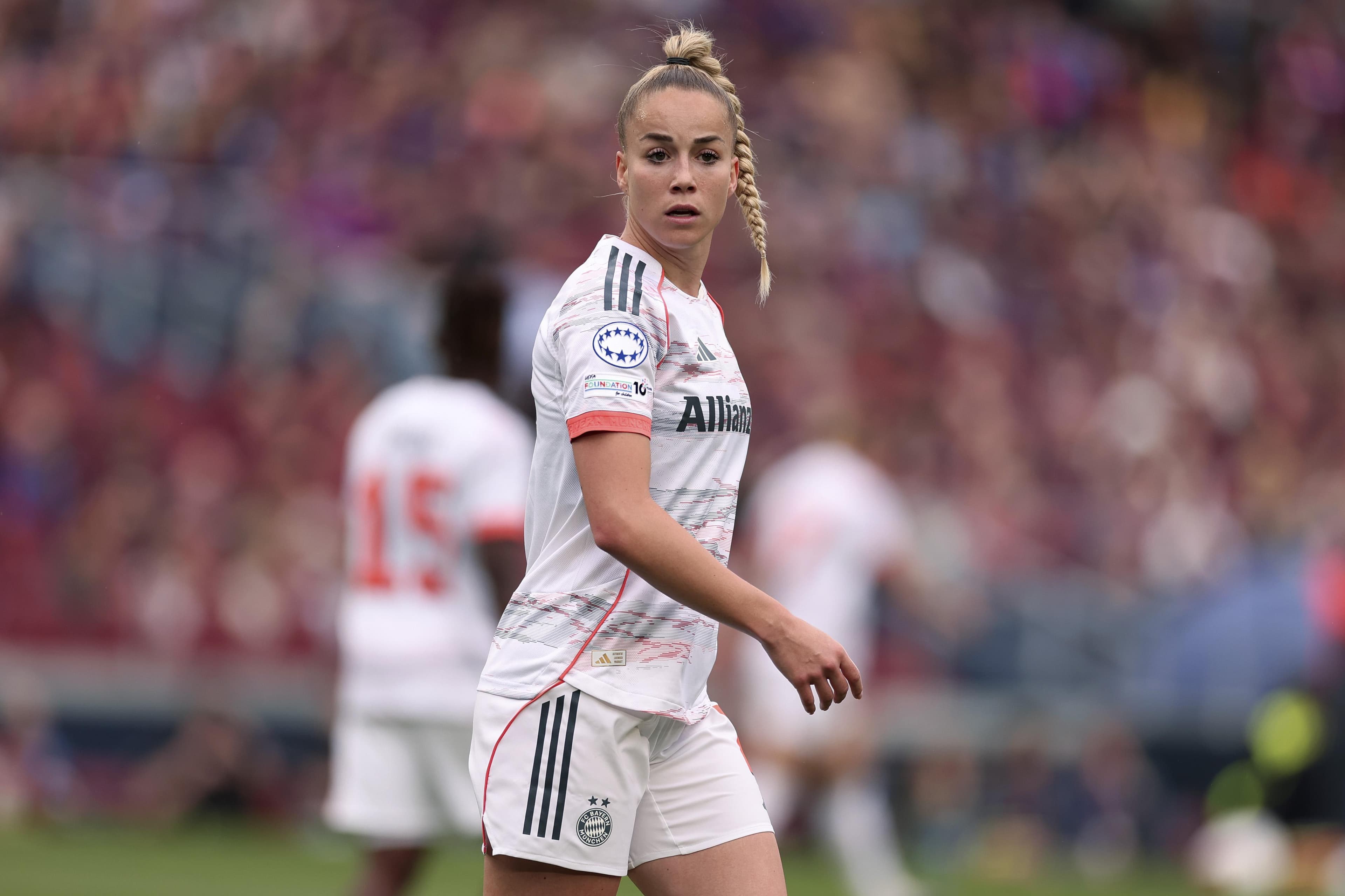 LIVE — Bayern Munich vs. TSG Hoffenheim (Frauen-Bundesliga)