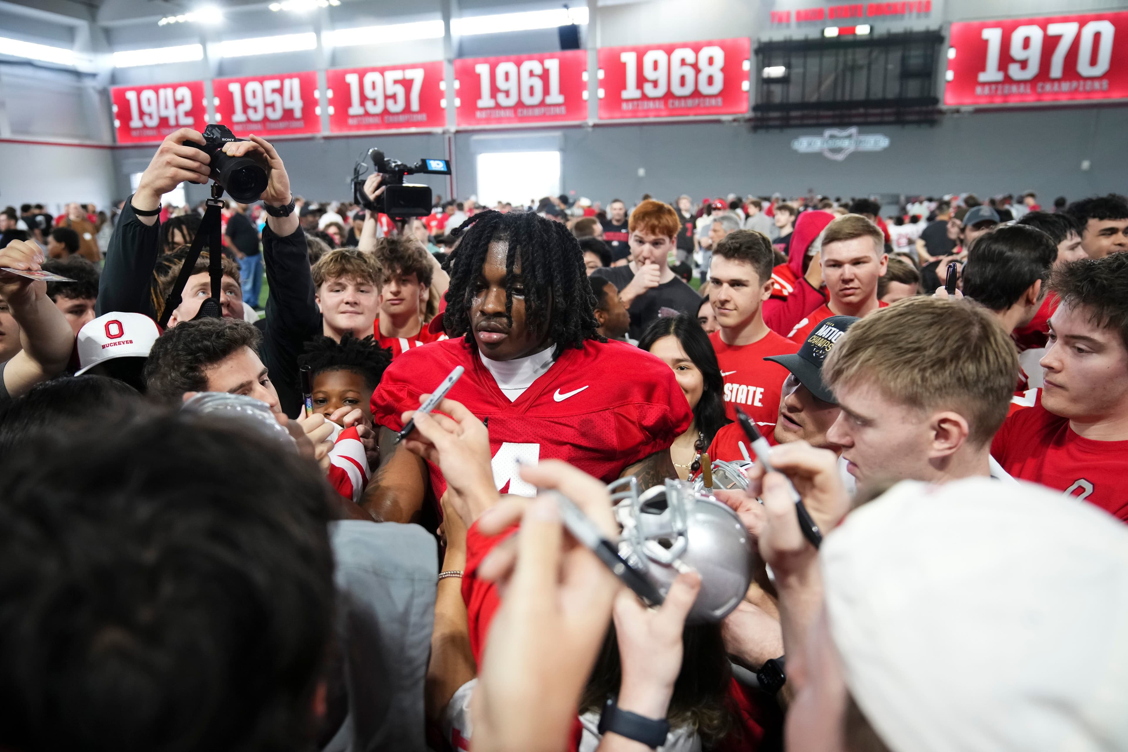 Buckeyes shine on Student Appreciation Day, as three hoopsters hit the portal