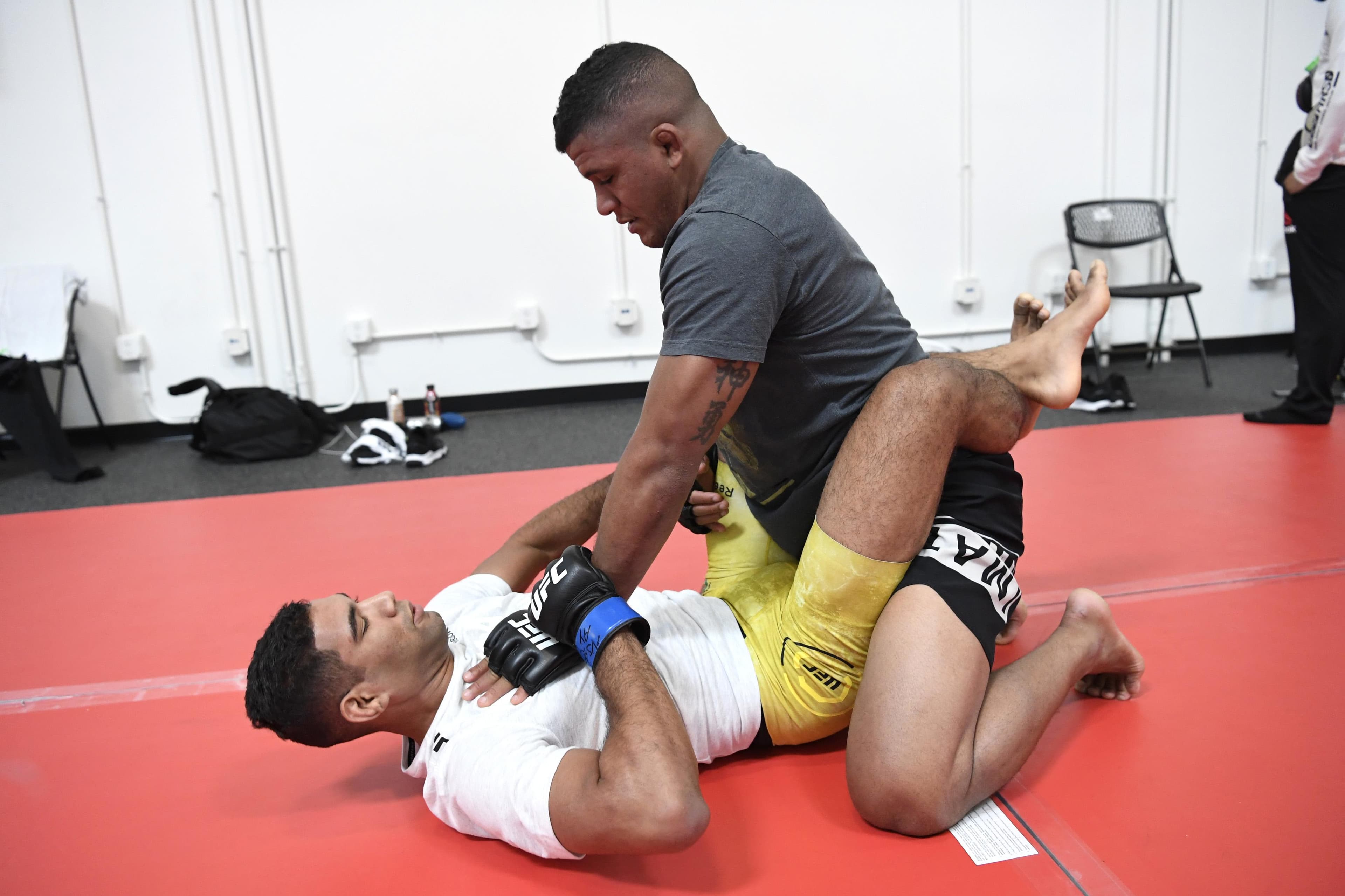 He’s back! Gilbert Burns signs with UFC BJJ, grappling debut expected later this year