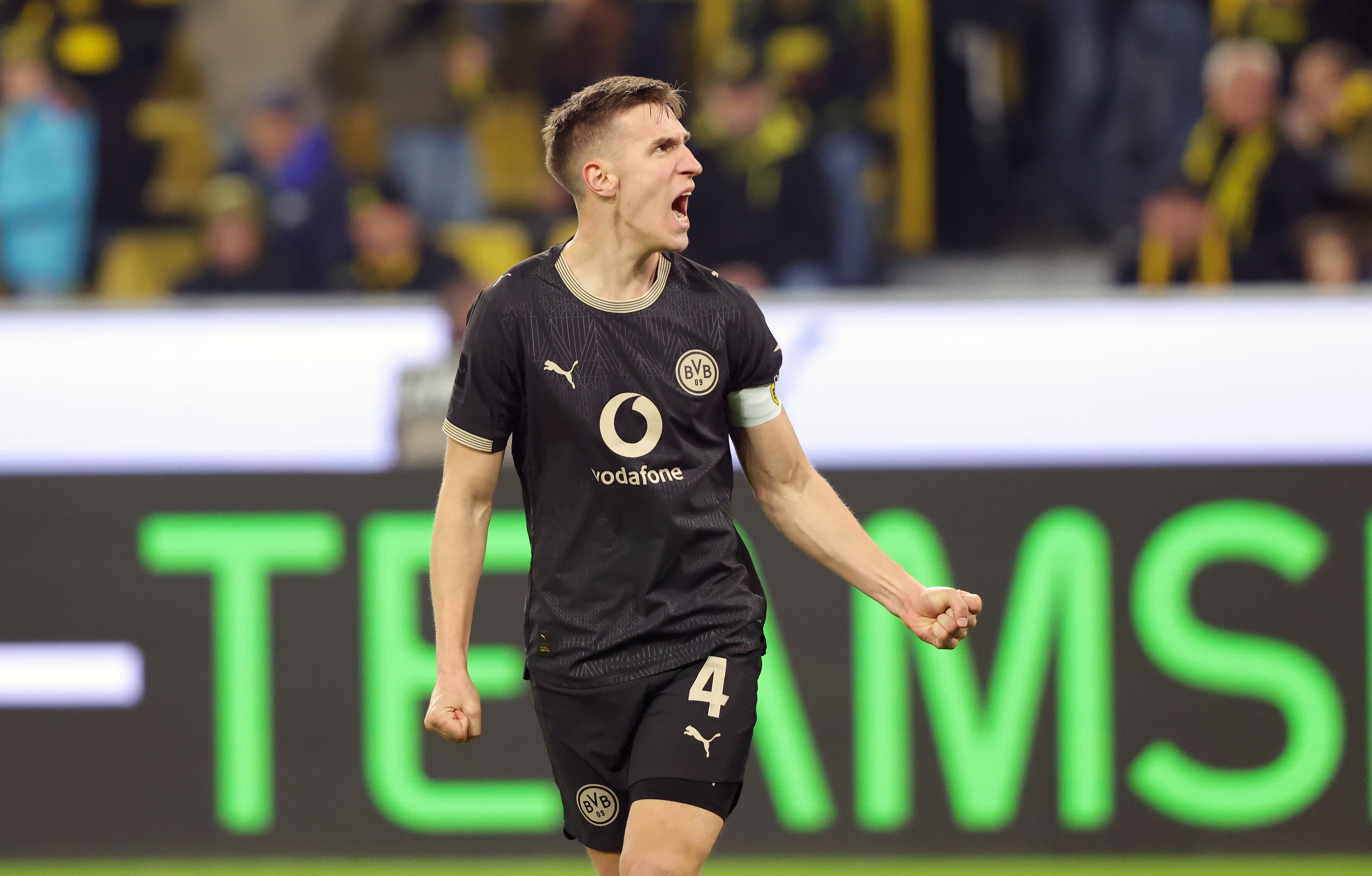 Real Madrid target Schlotterbeck set to sign extension with Dortmund -report