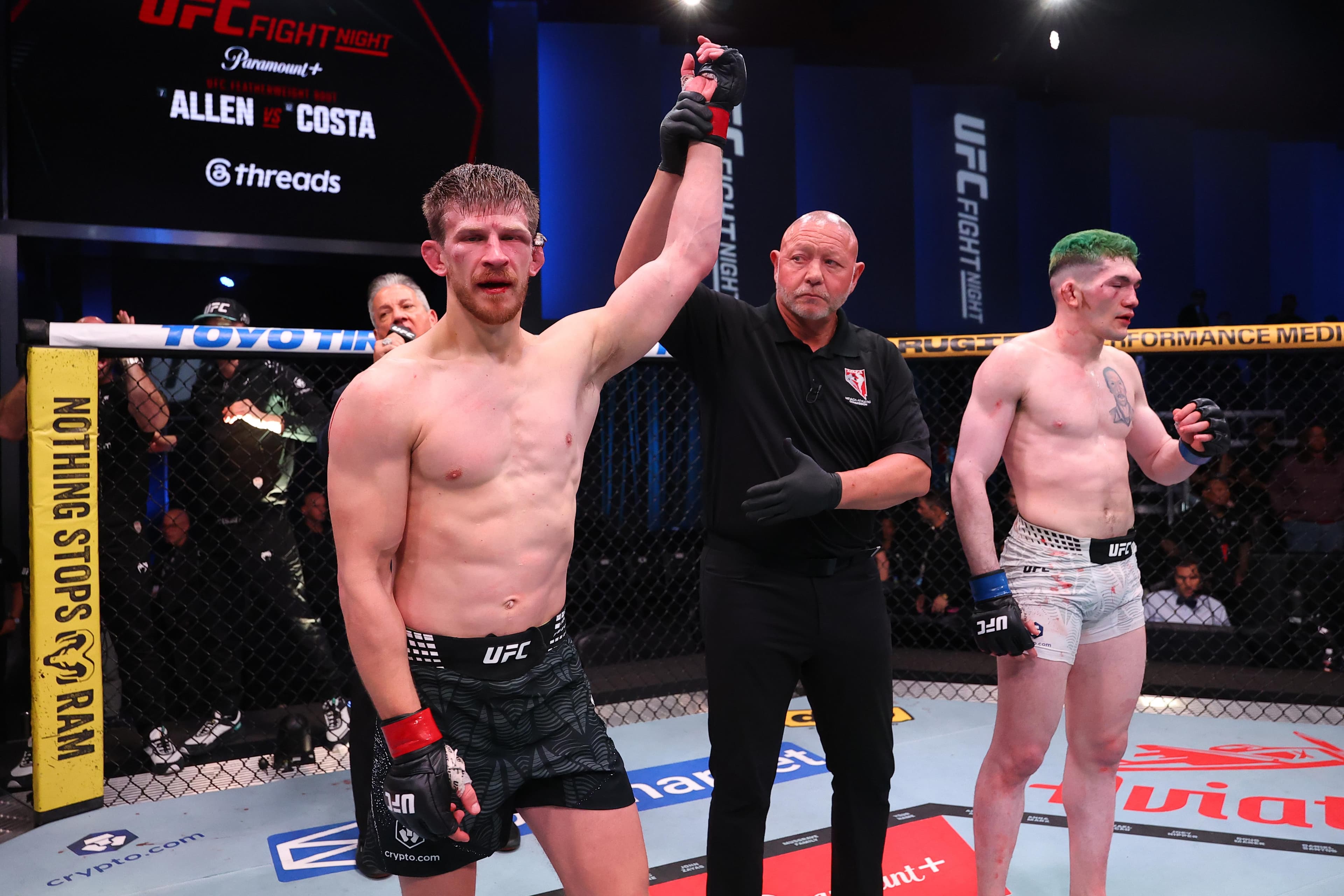 Arnold Allen wins scrappy decision over Melquizael Costa in main event of UFC Vegas 117