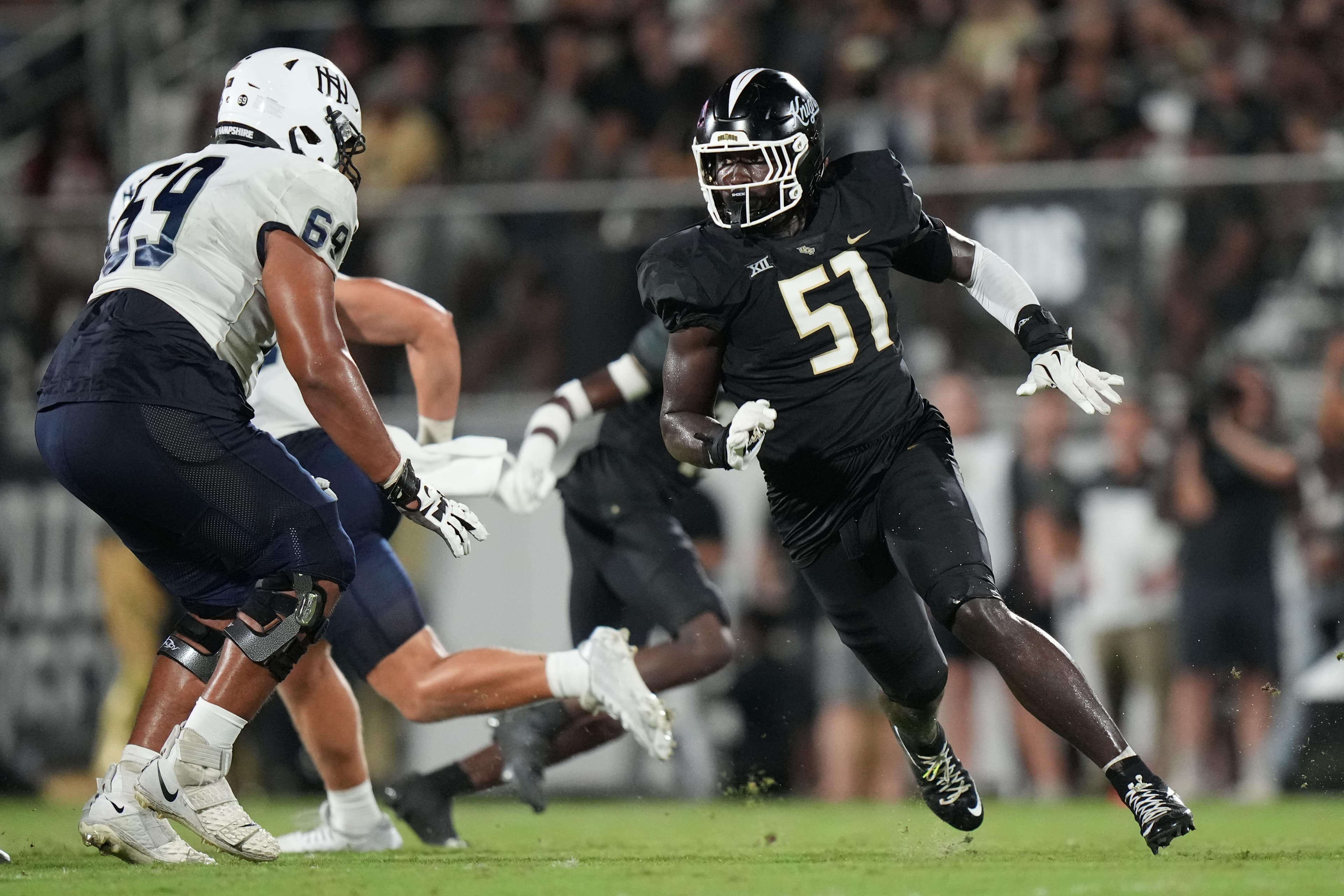 Colts Hosting UCF edge Malachi Lawrence on a Pre-Draft Visit